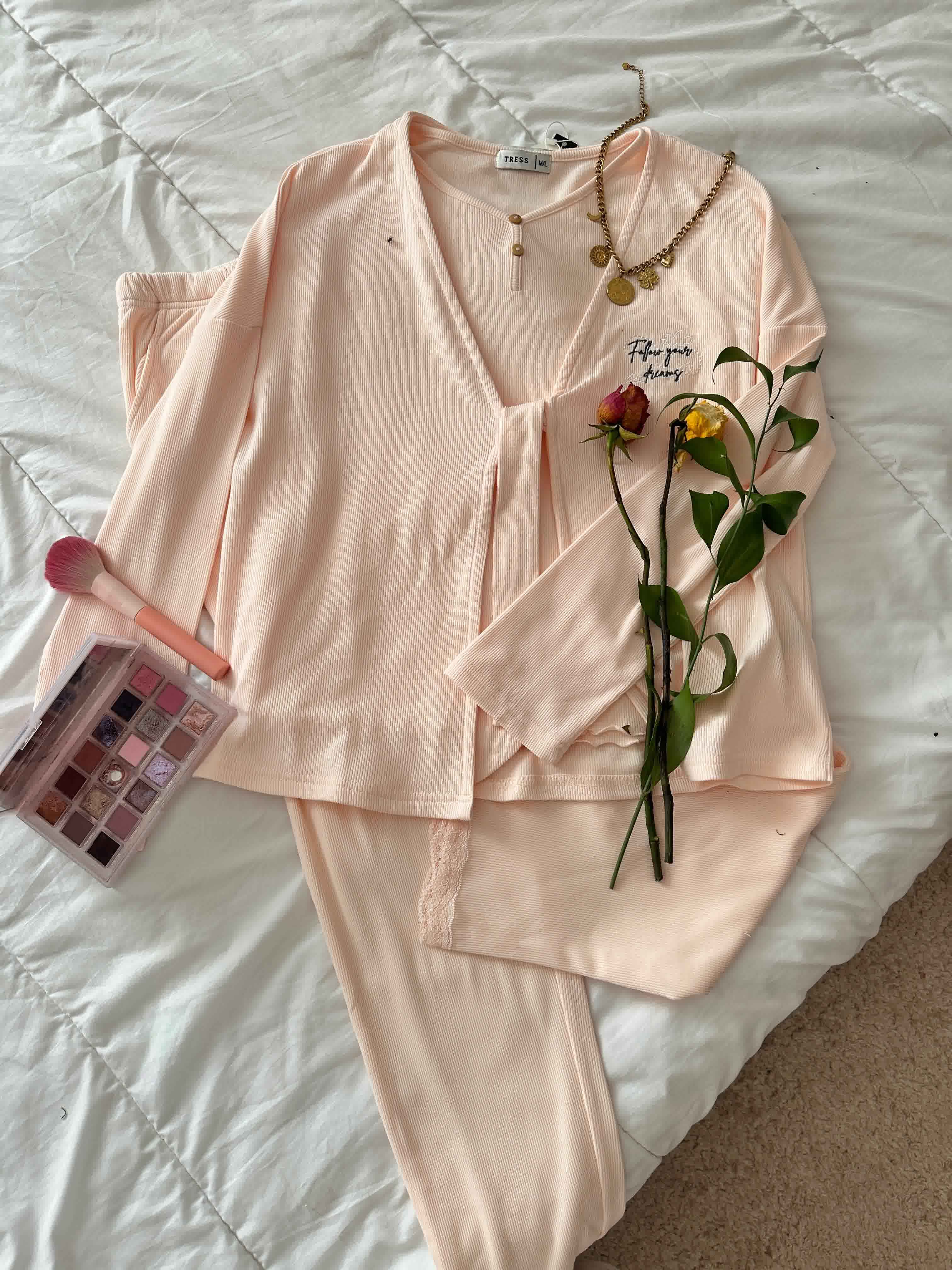 3 pieces Tresss uni follow your dreams 