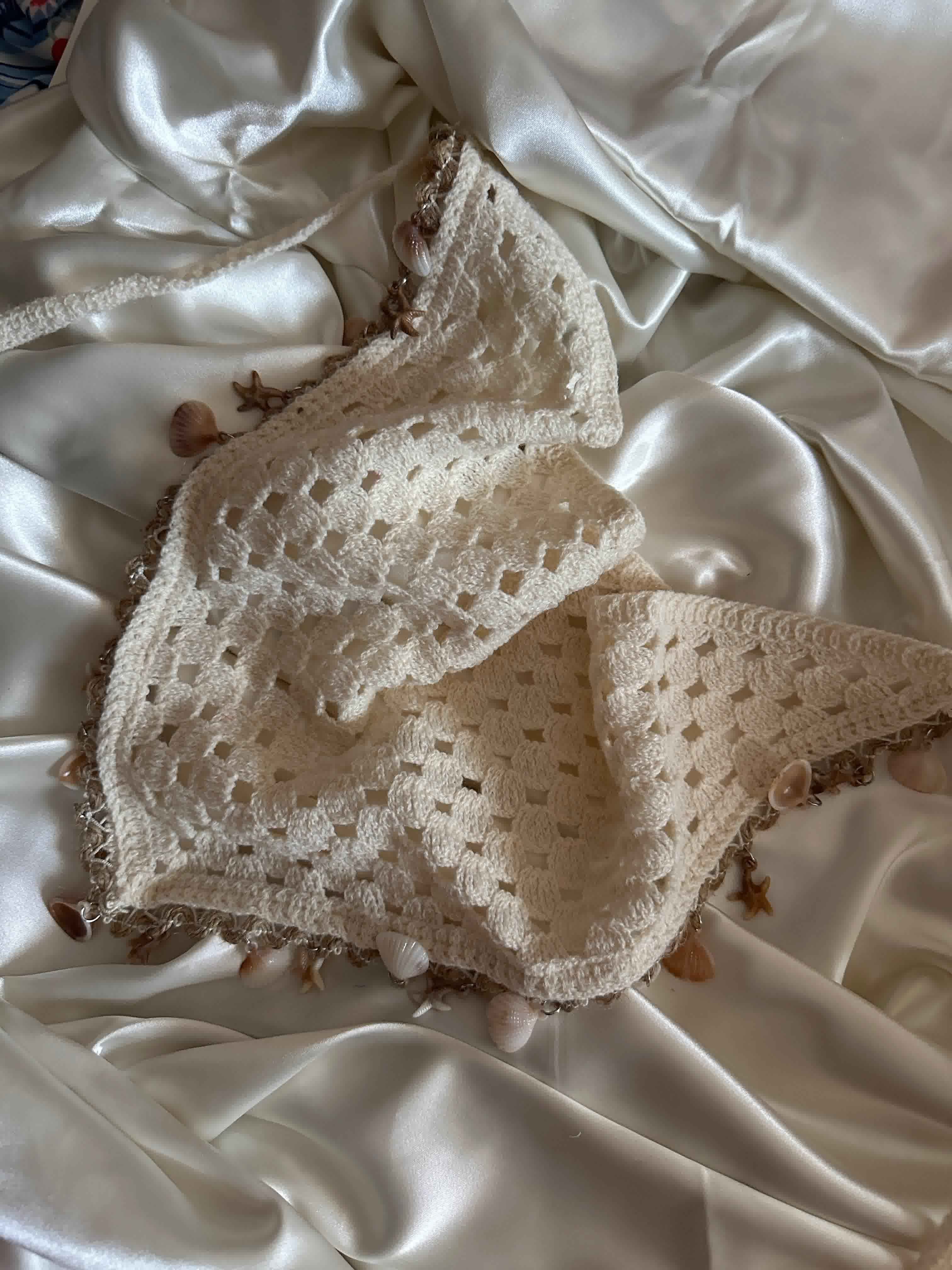 Foulard crochet coquillage 