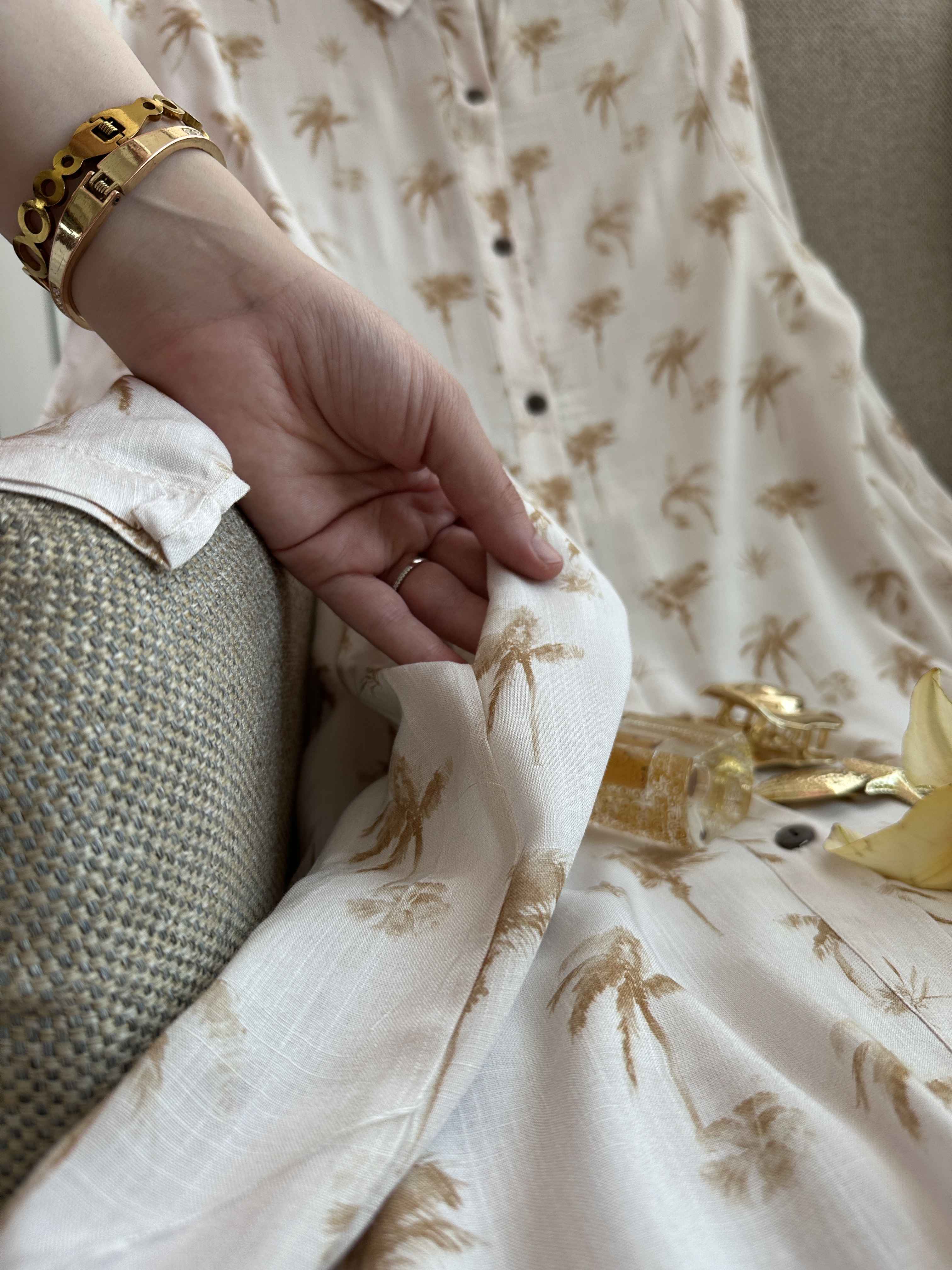 Robe Ibiza blnc courte boutonnée 