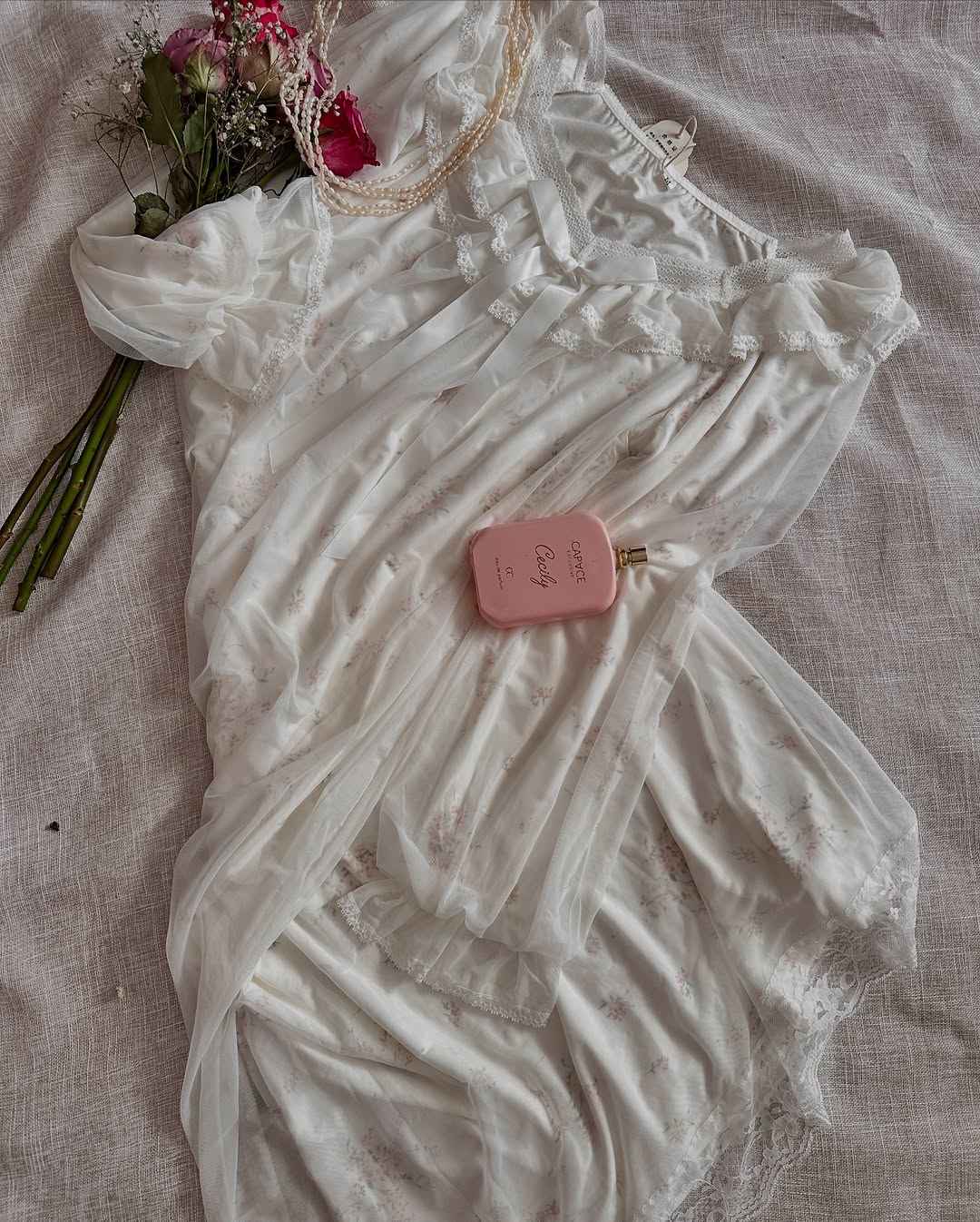 Chemise de nuit vintage manche doubleé 