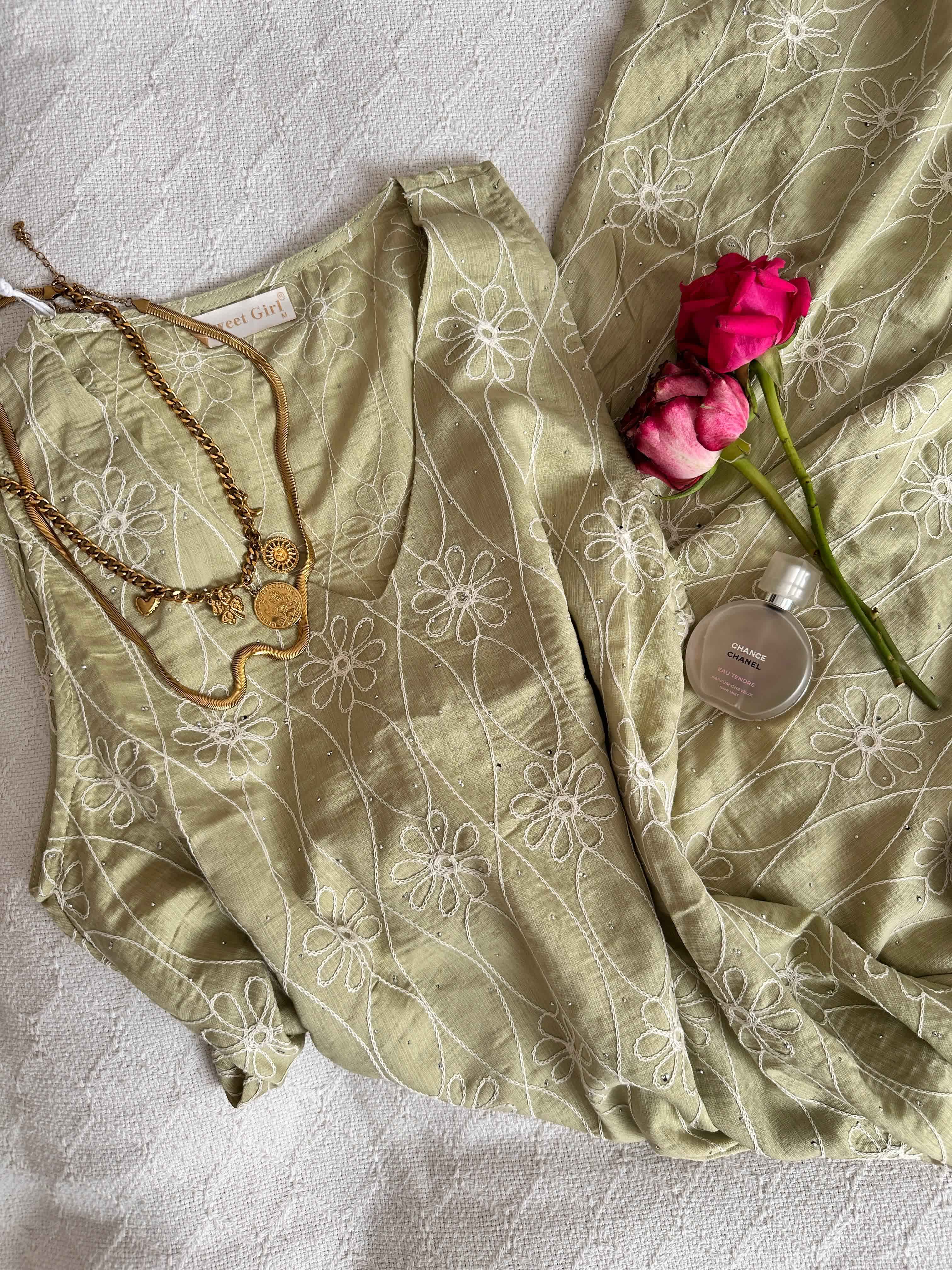 Robe broderie 