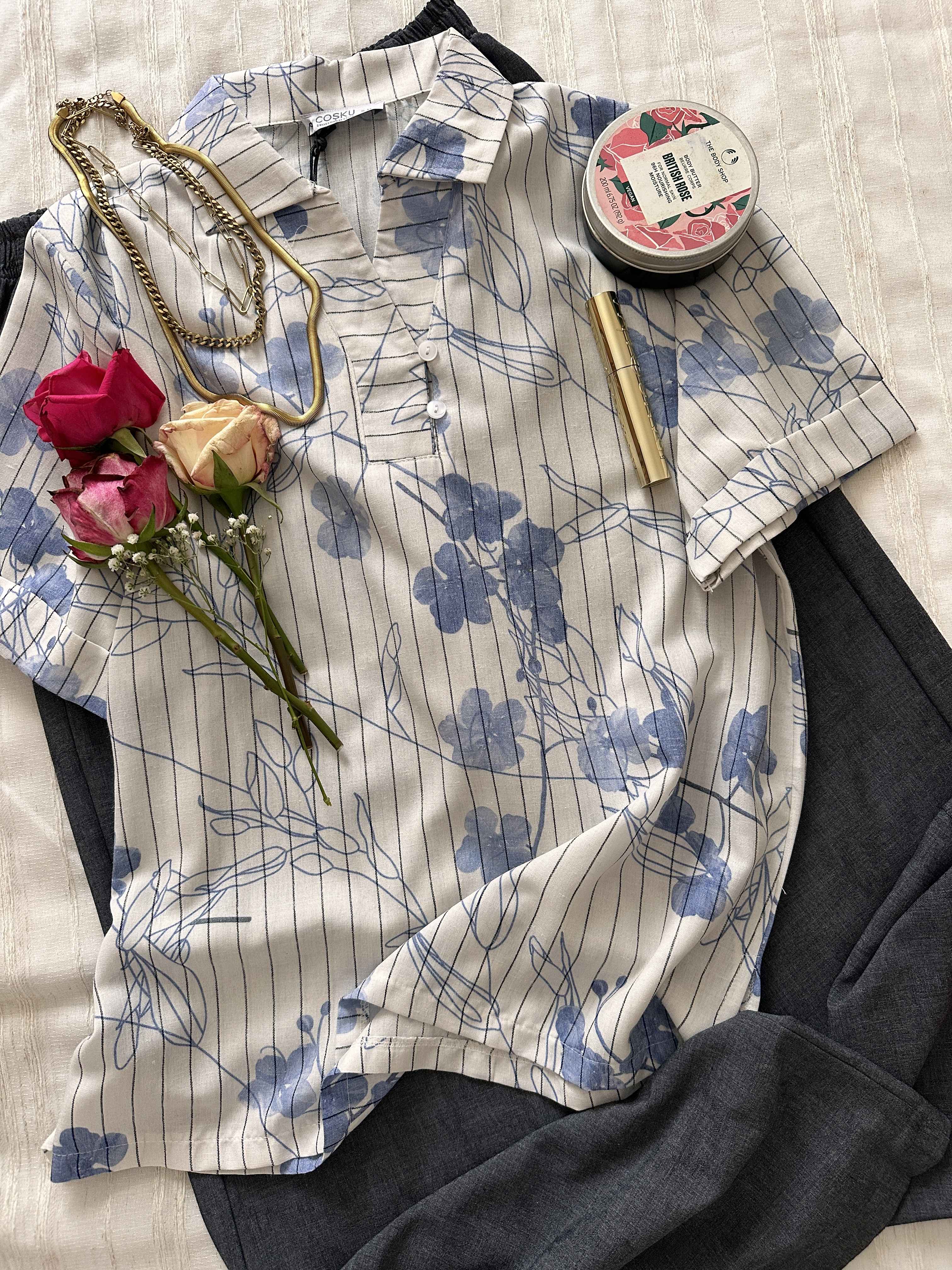 Homewear avec col haut bleu rayonnée 