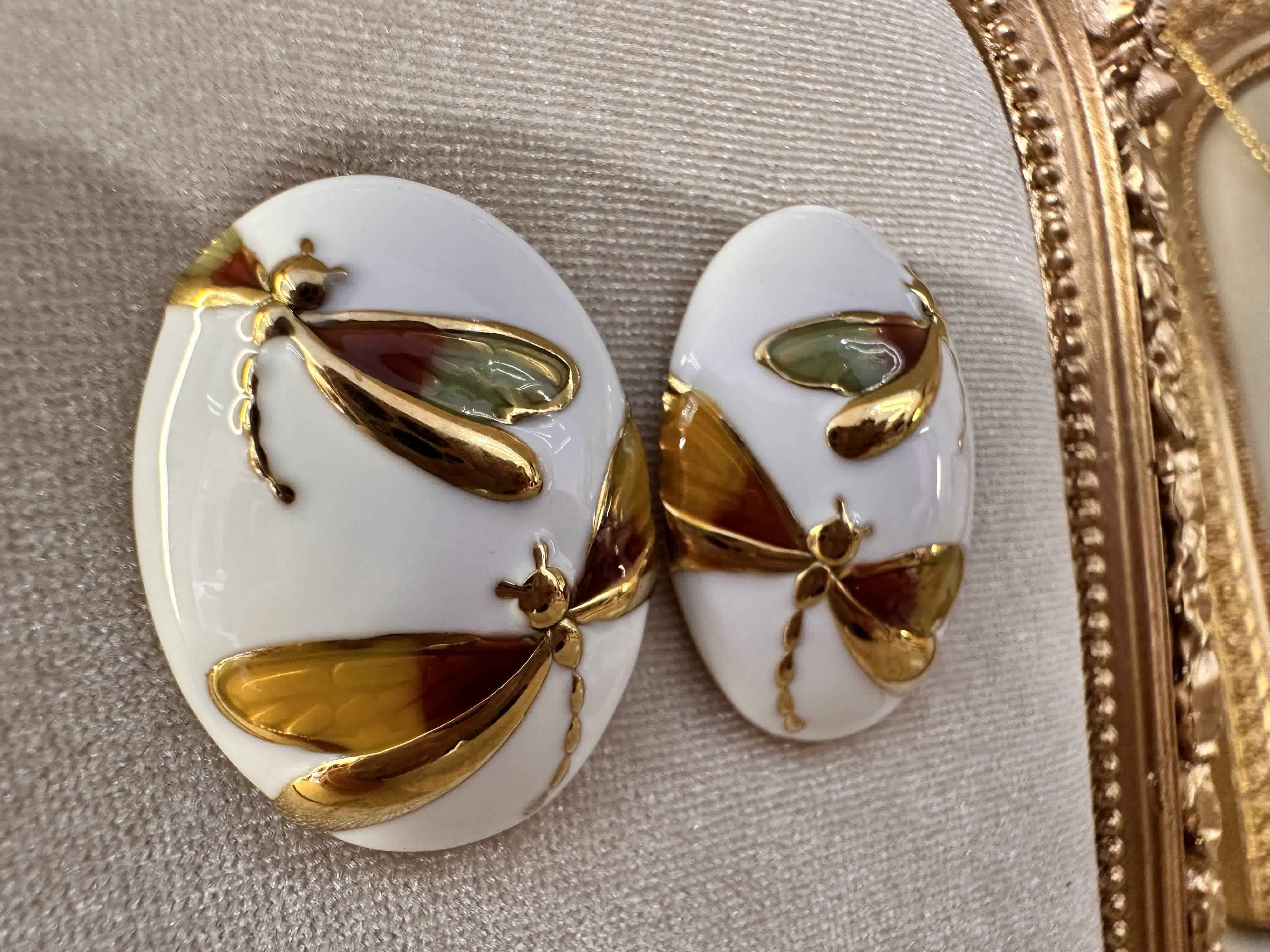 boucle resine papillon 