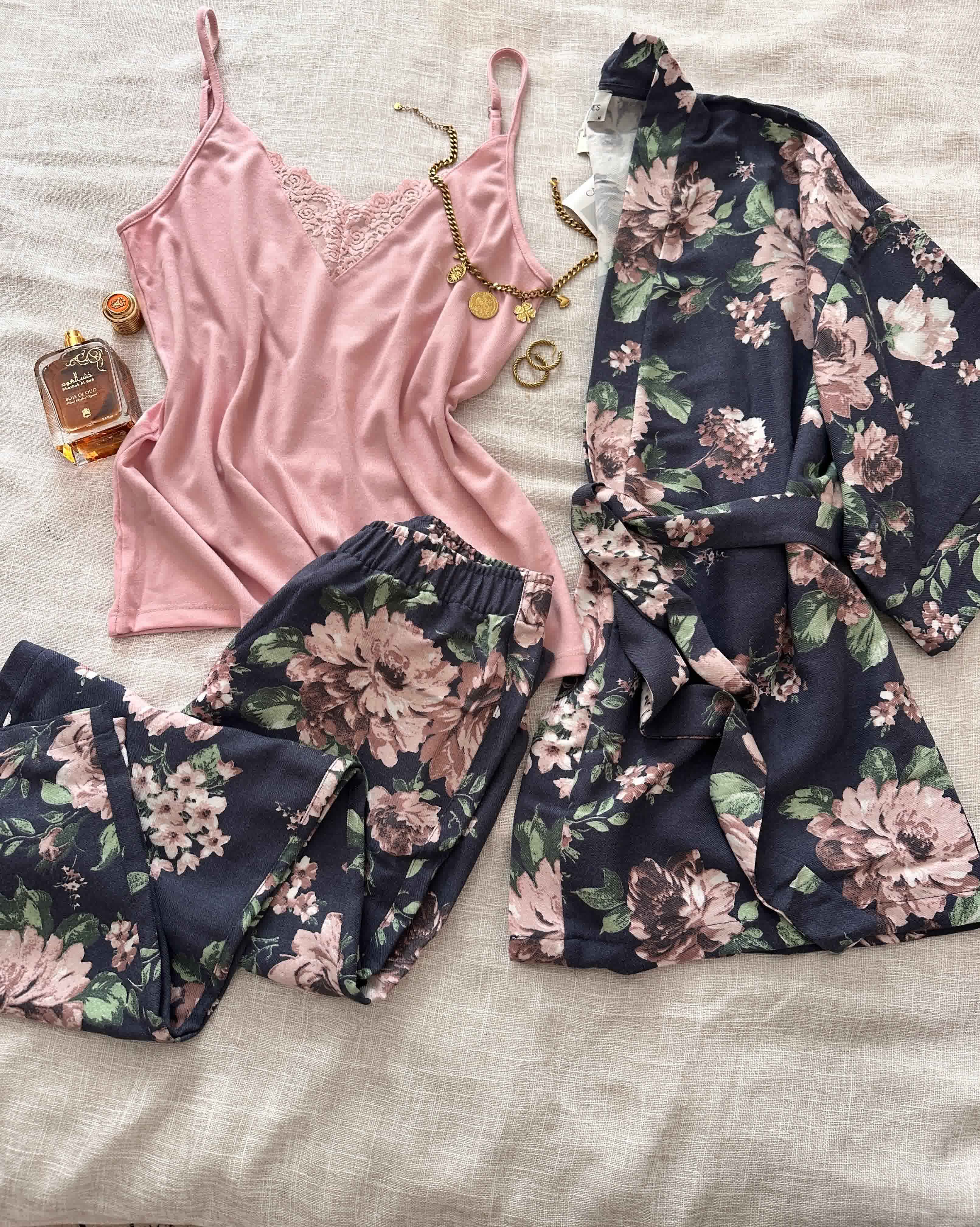 Ensemble 3pcs bleu et rose Catherines