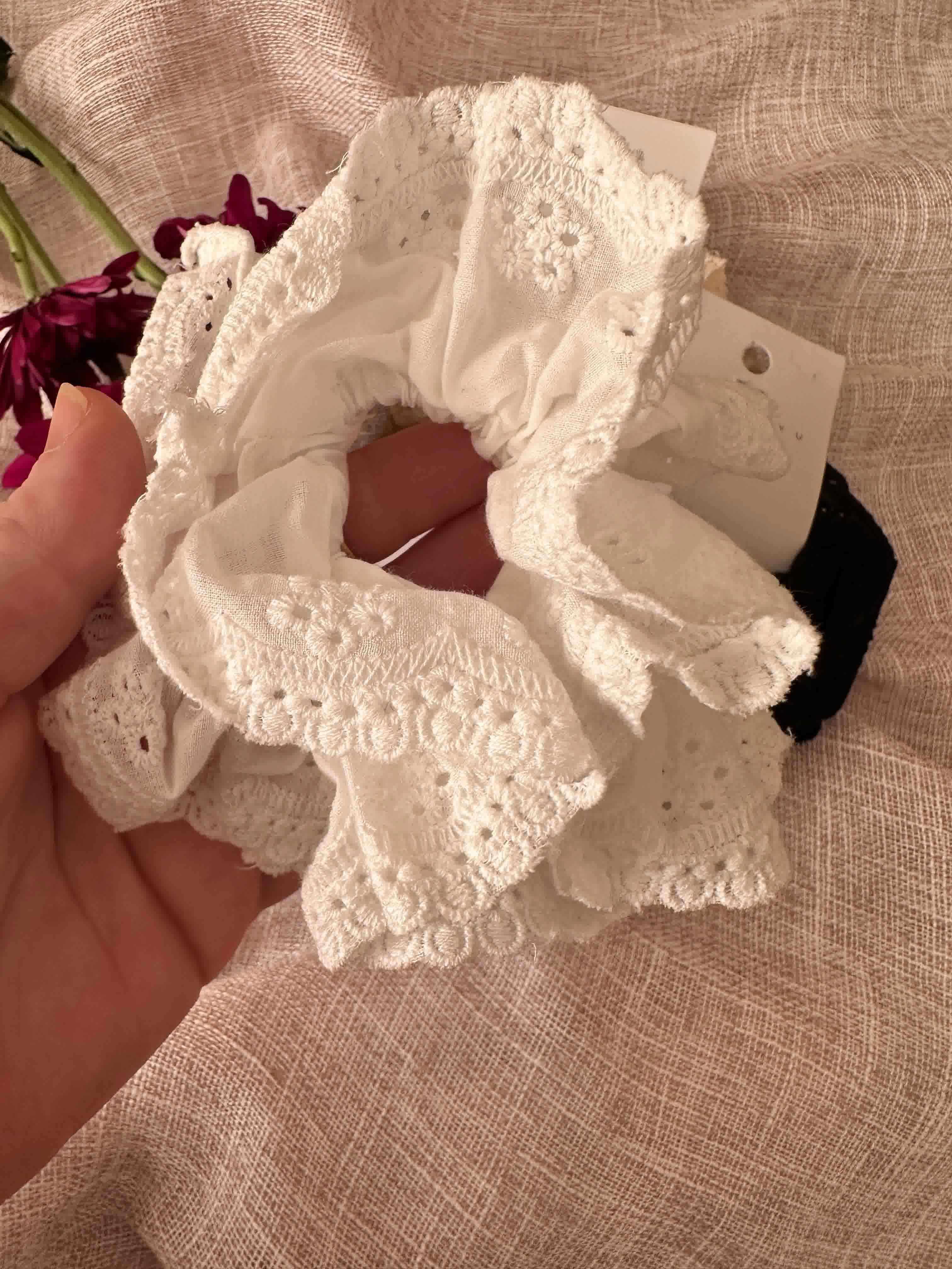 Bandeau dentelle anglaise 