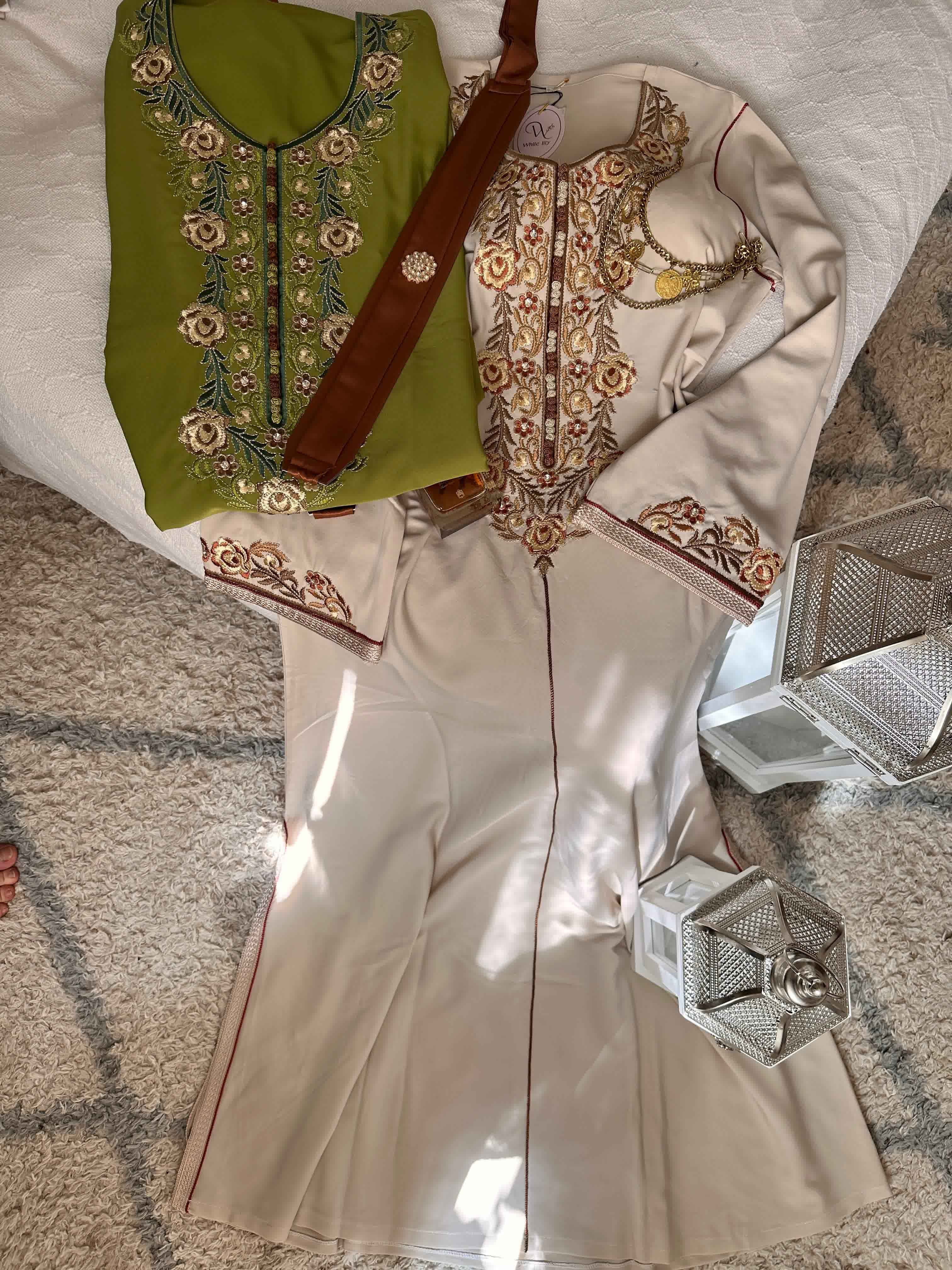 robe broderie floral 