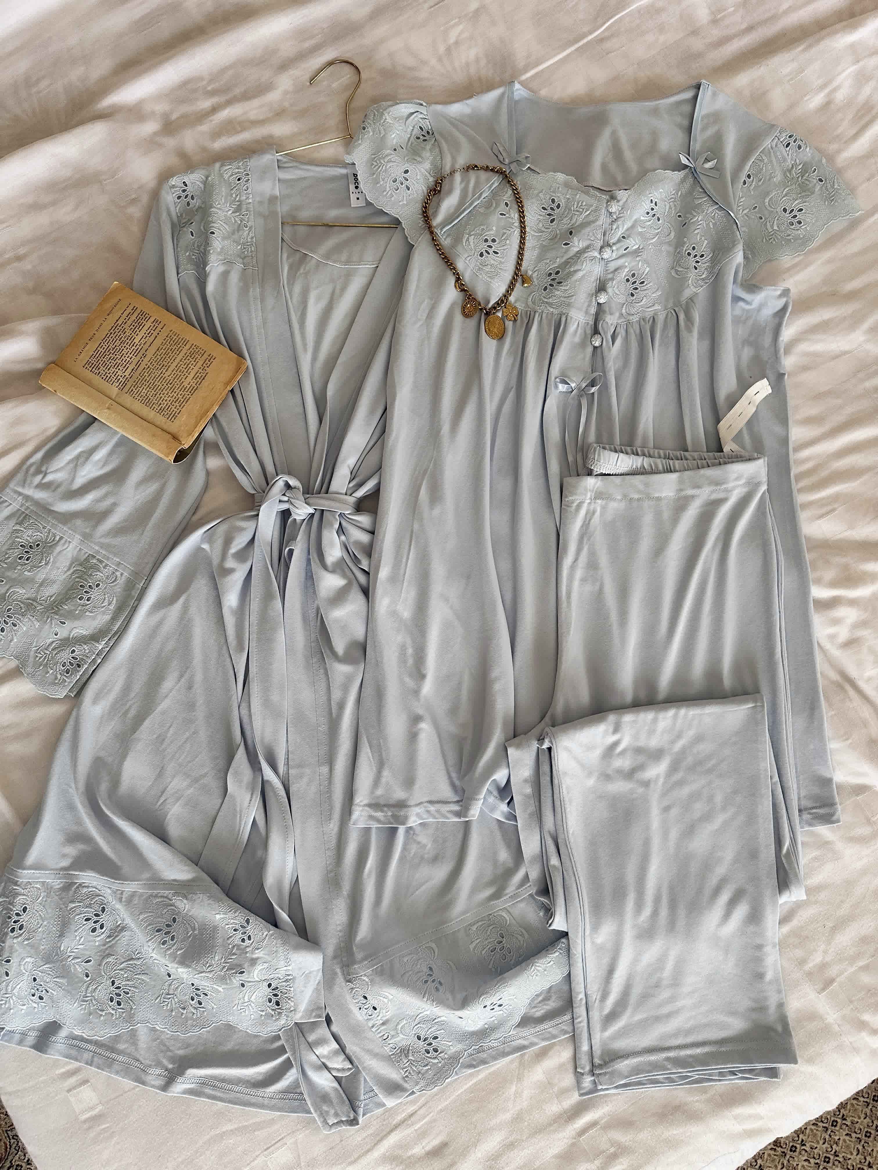 3pcs Bone broderie anglaise 
