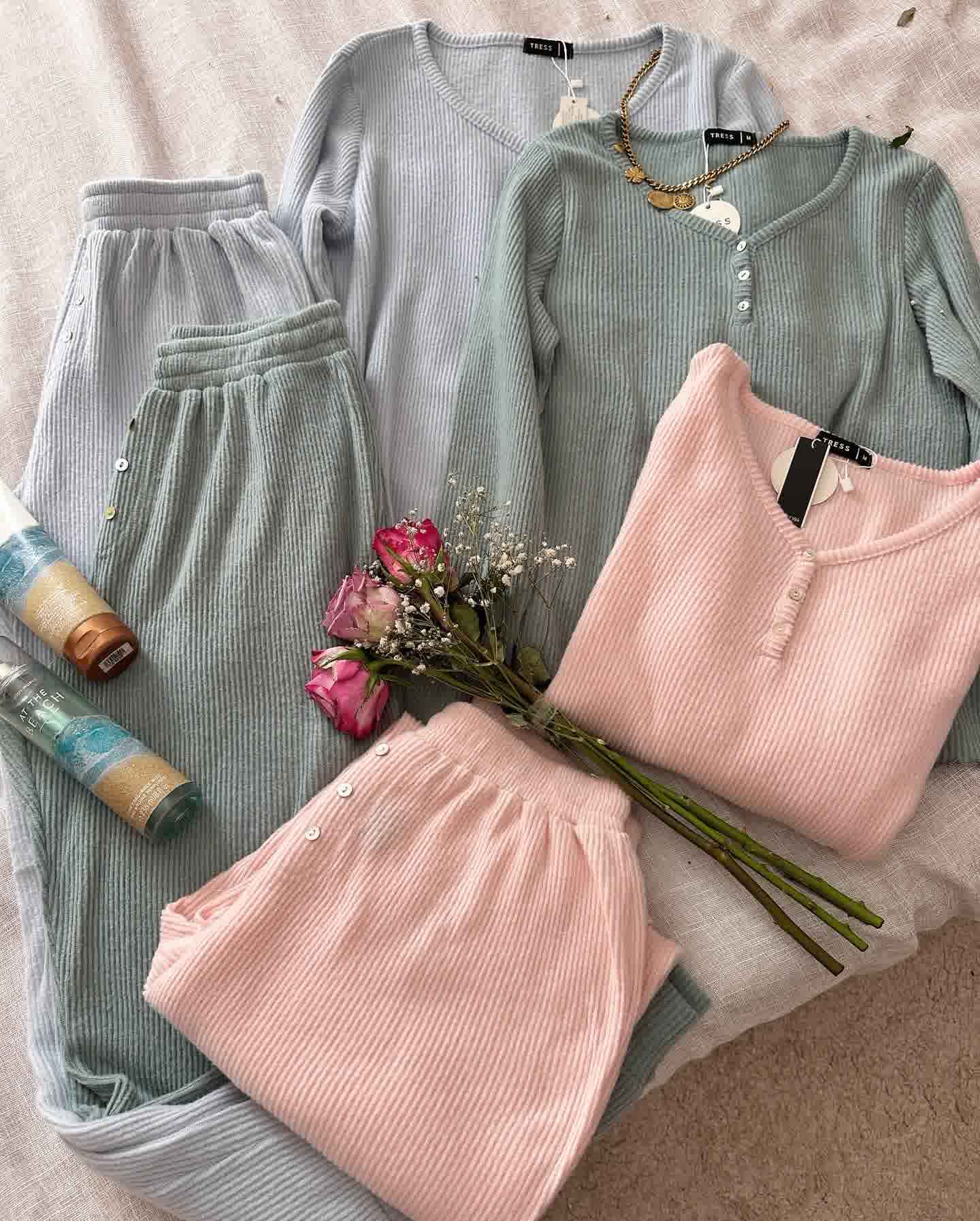 Pyjama tress laine uni bouton