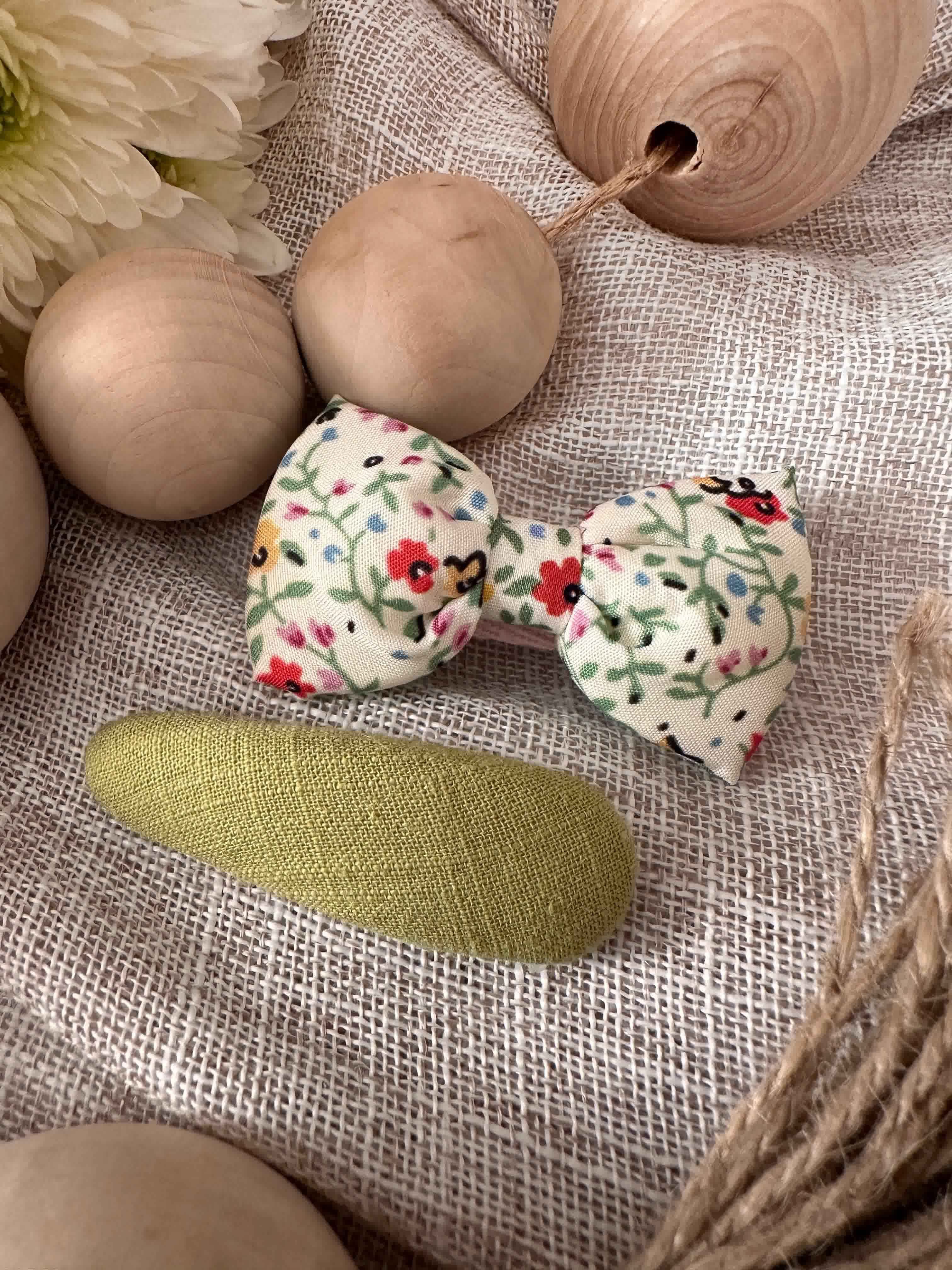 double broche vintage