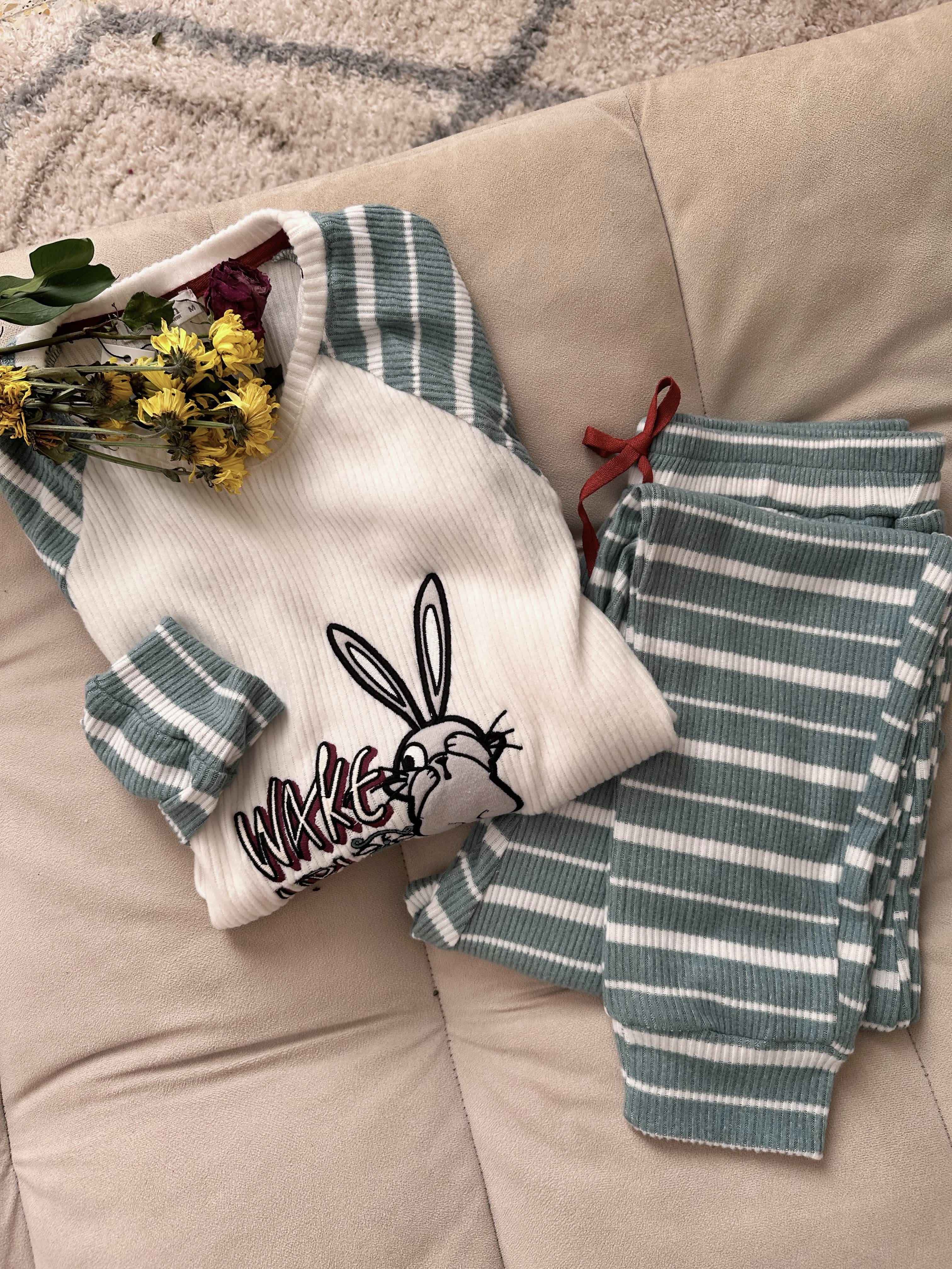 pyjama marah wake up bunny 