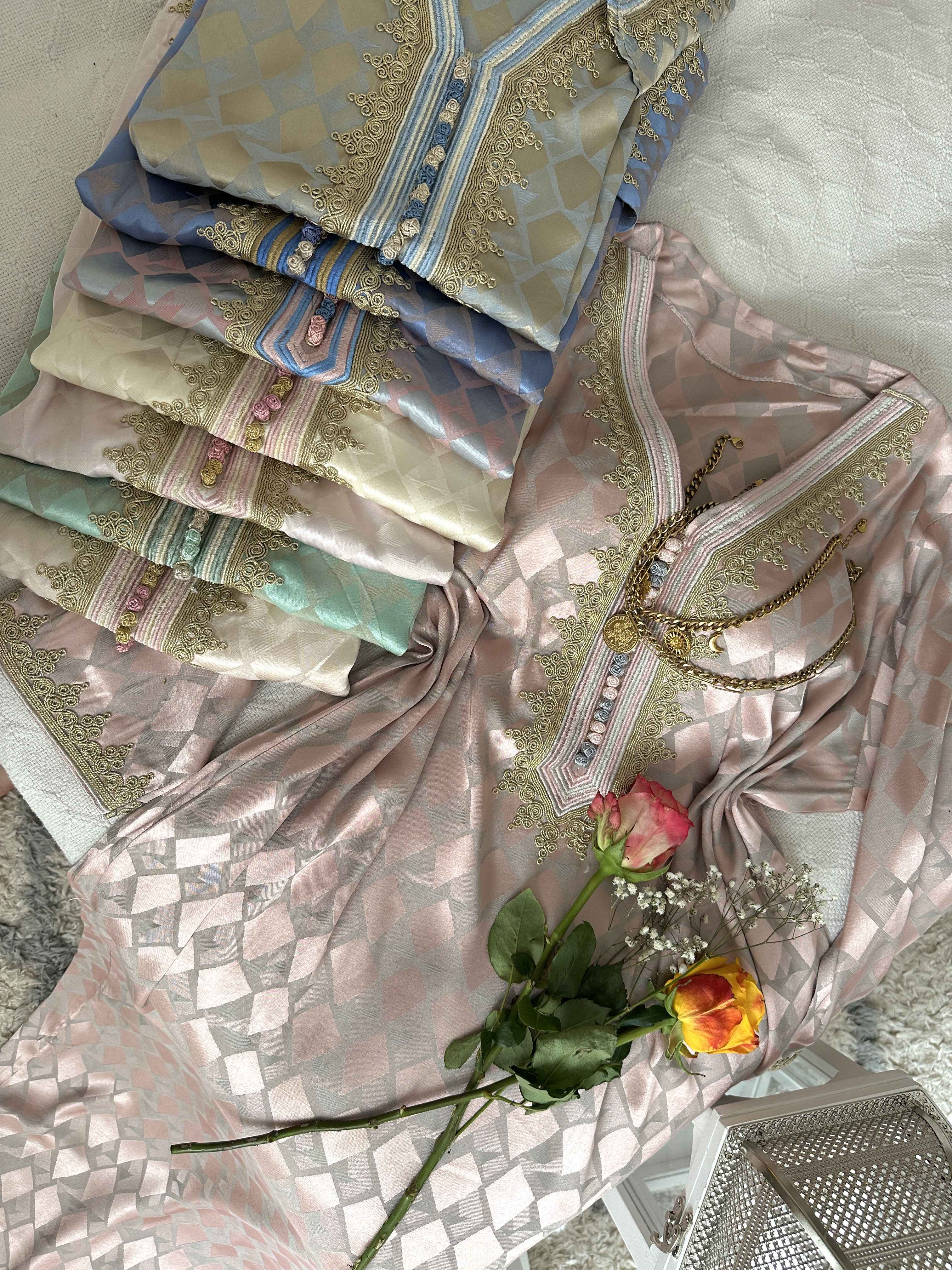 Robe kemkha broderie gros fil 