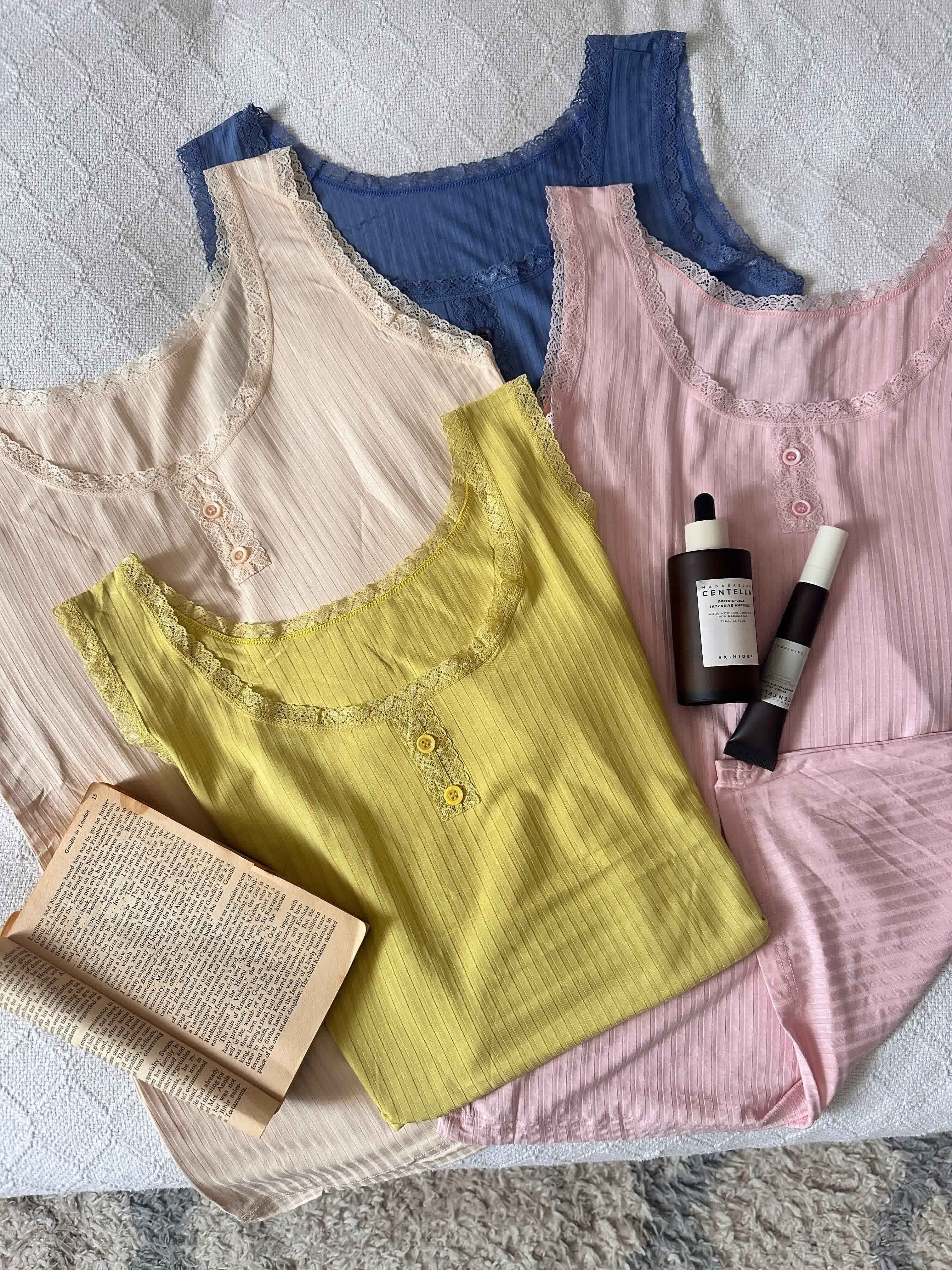 Bustier dentelle bouttons