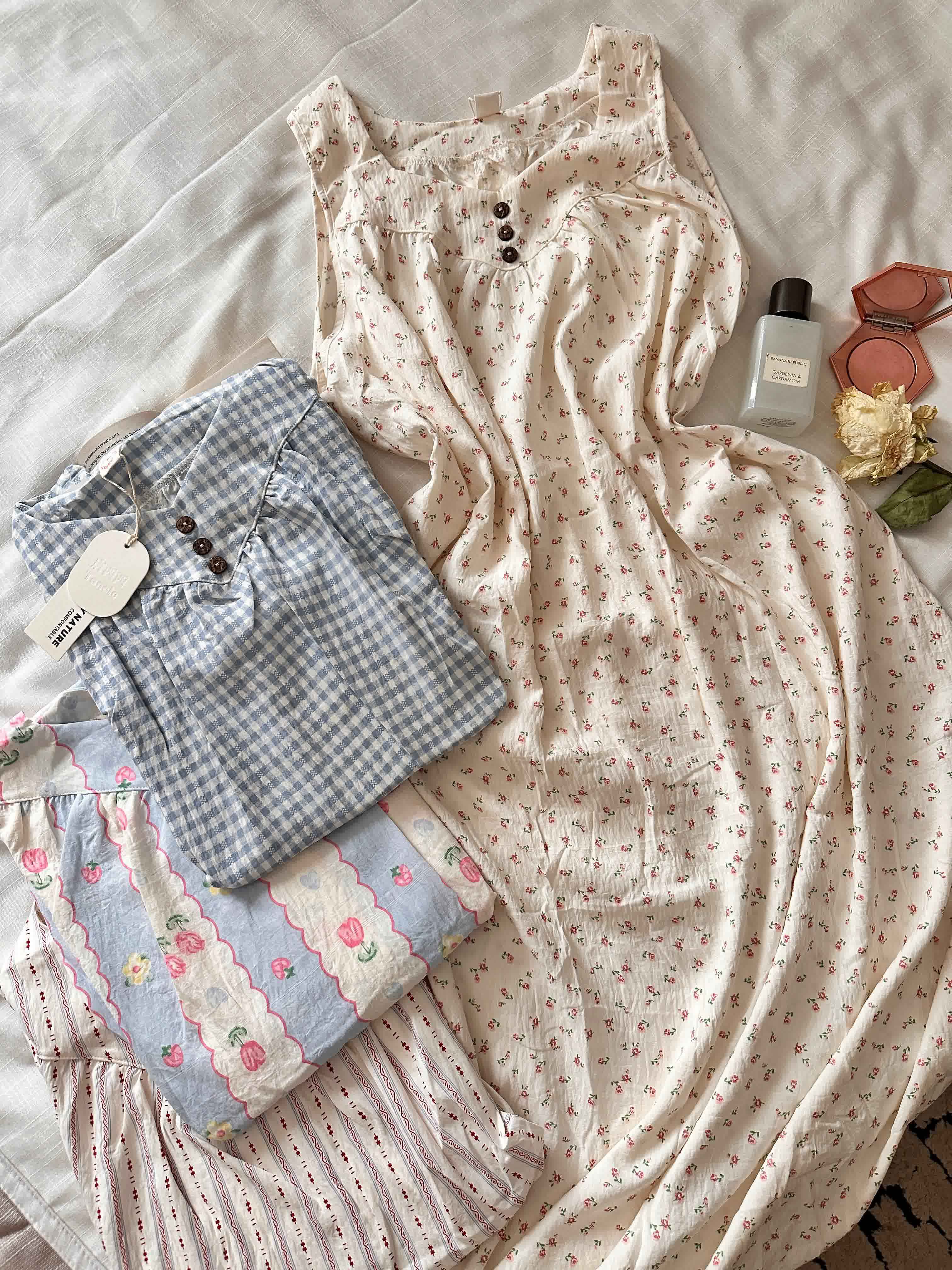 Robe decolletée coton crepé