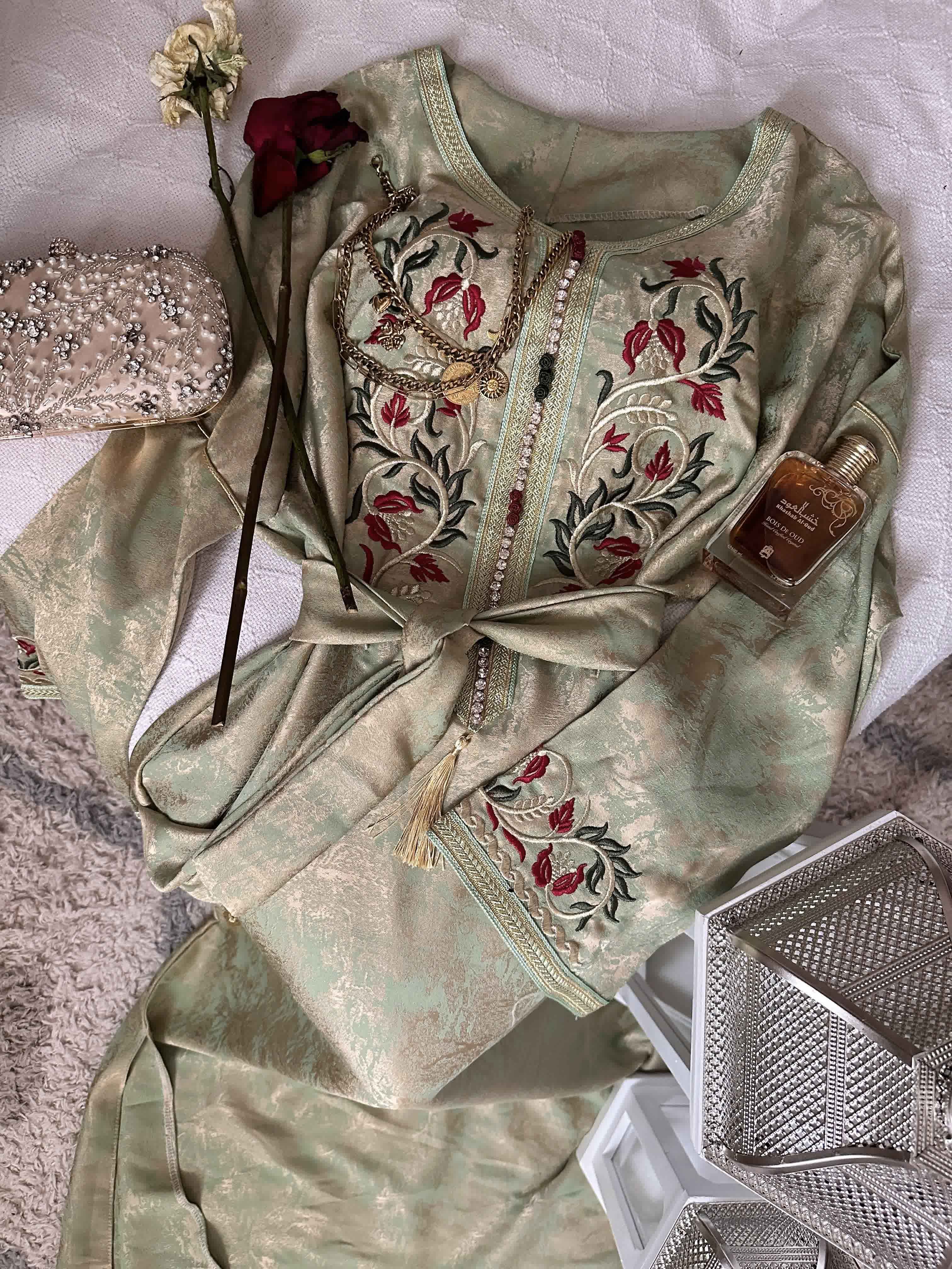 robe kemkha broderie doré 