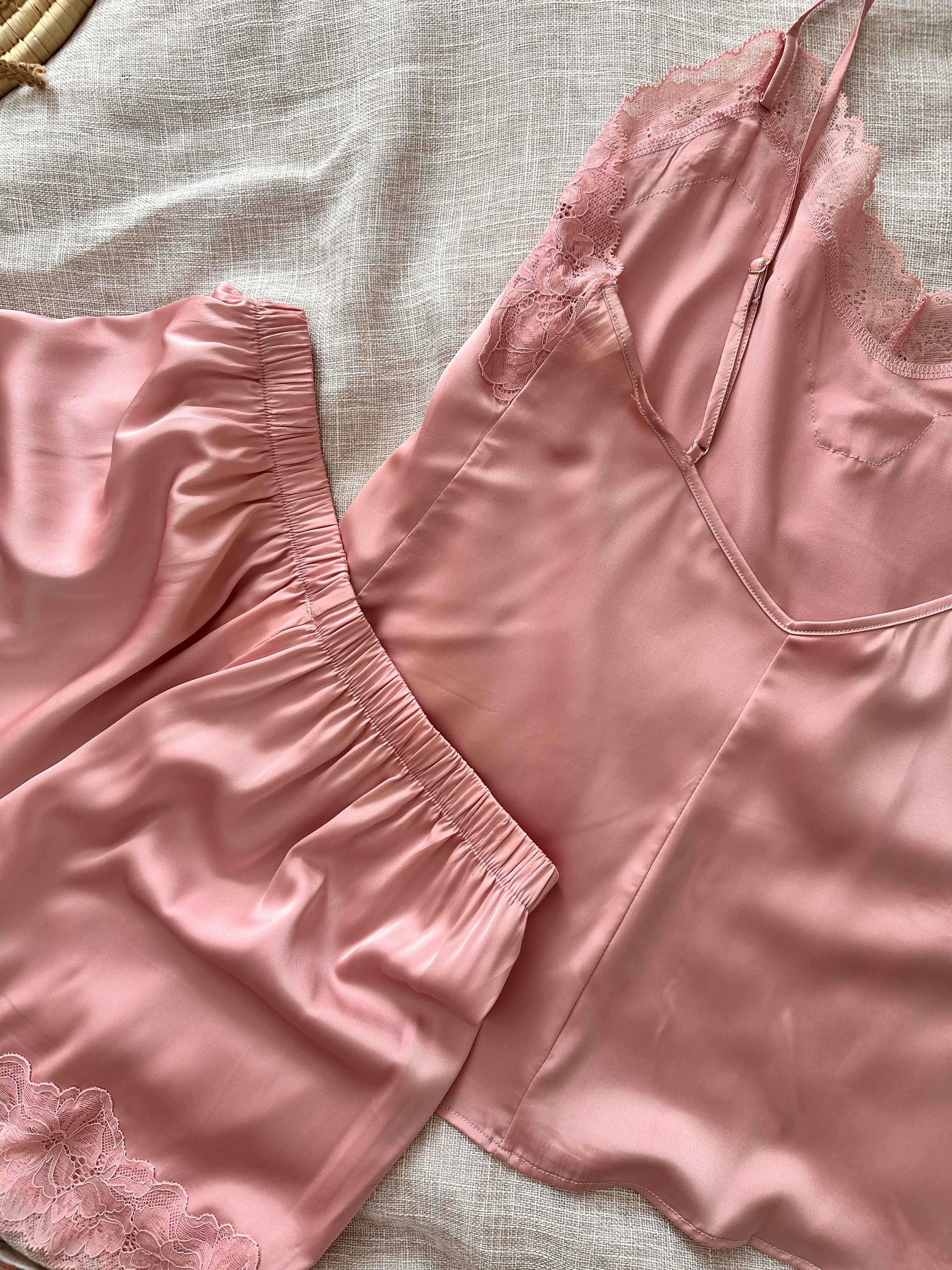 Bustier short H feston dentellr 