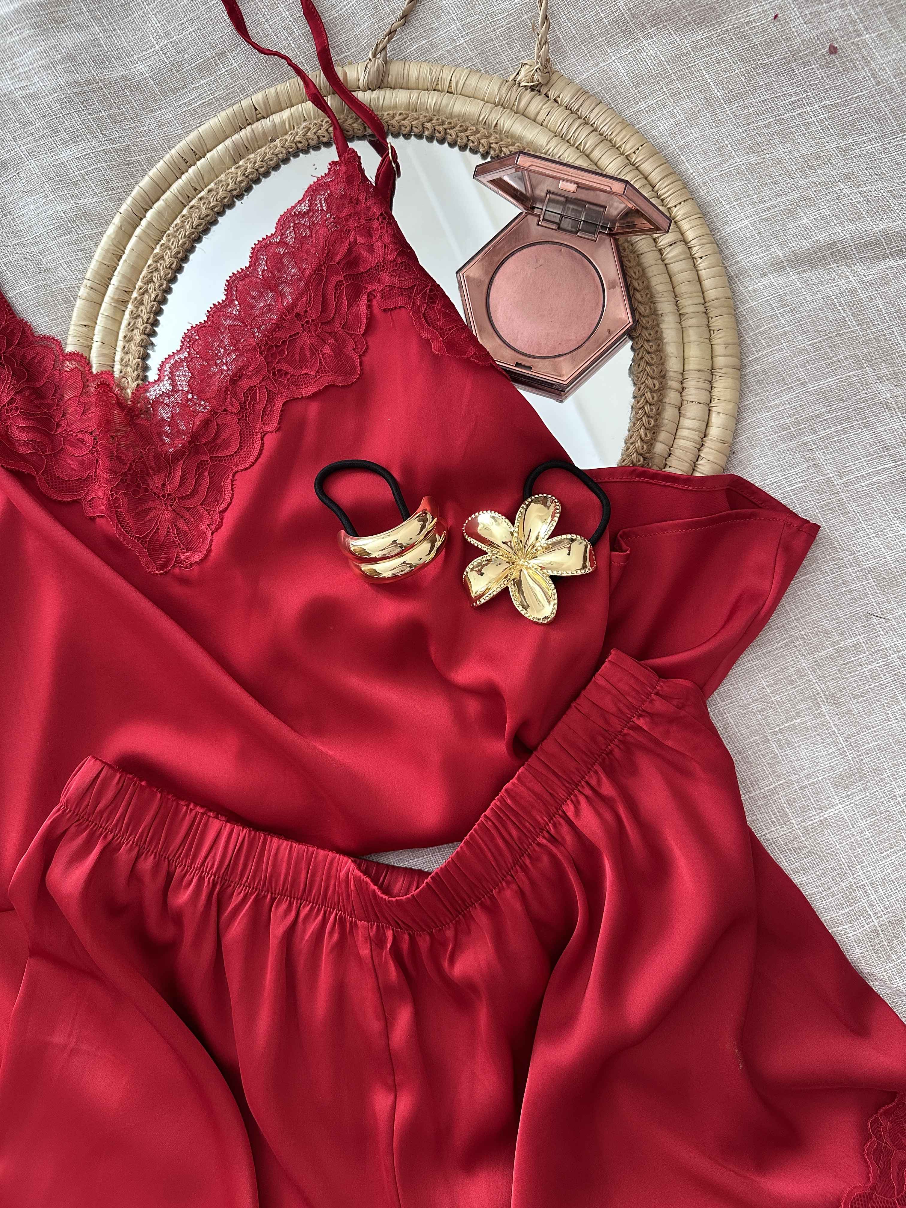 Bustier short H feston dentellr