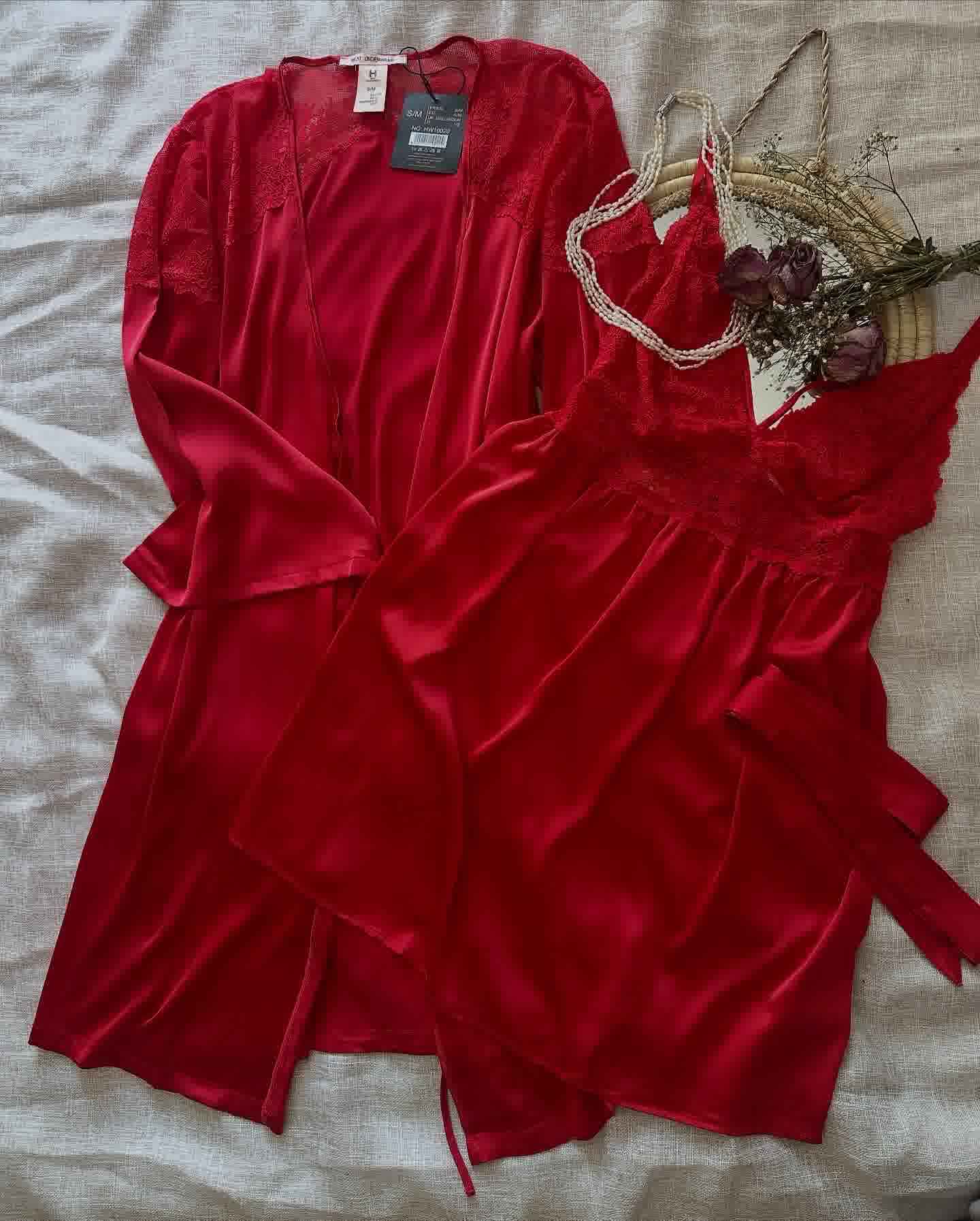 Deshabillé H poitrine dentelle 