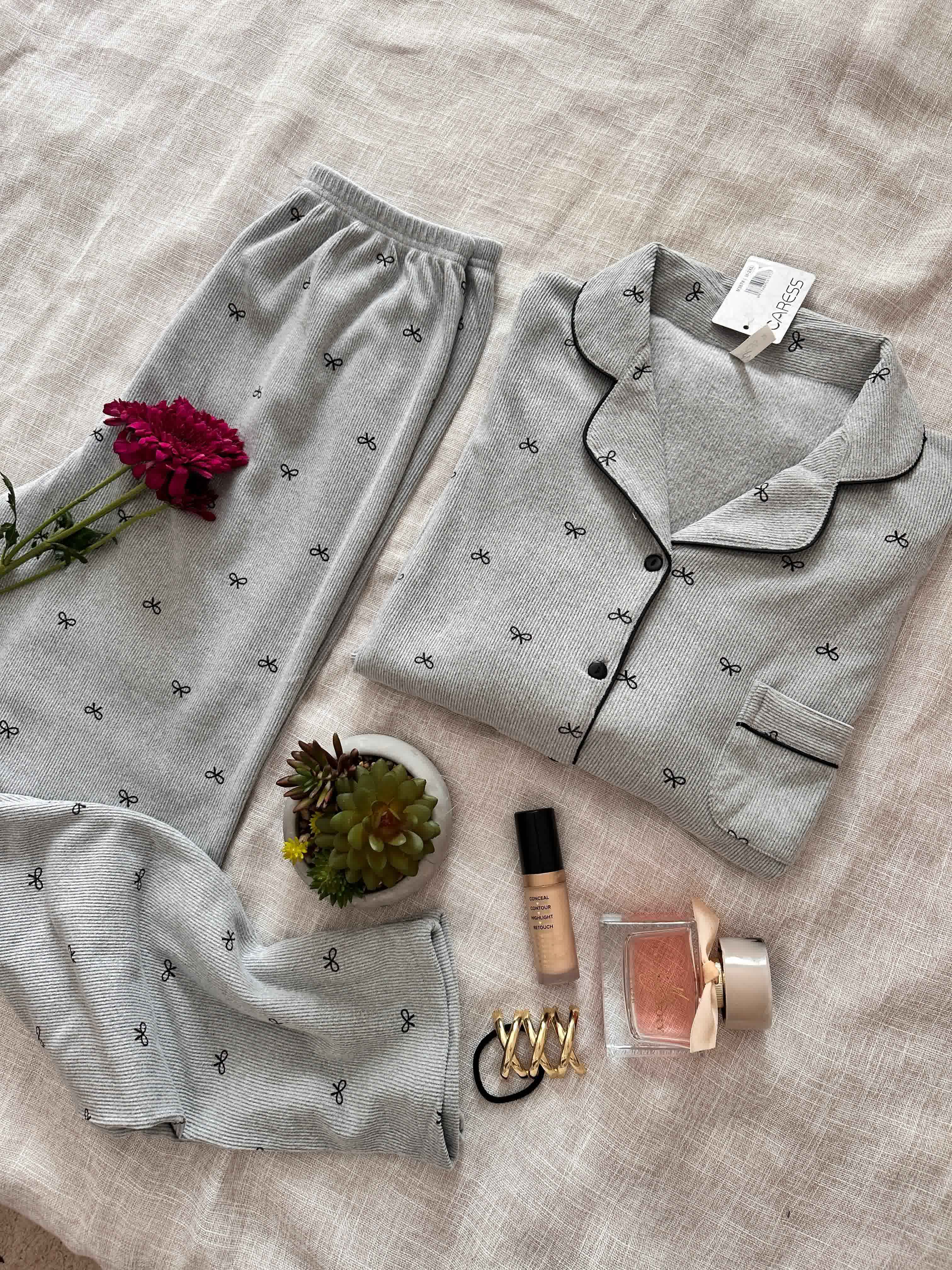 Pyjama caresse dessin papillon 