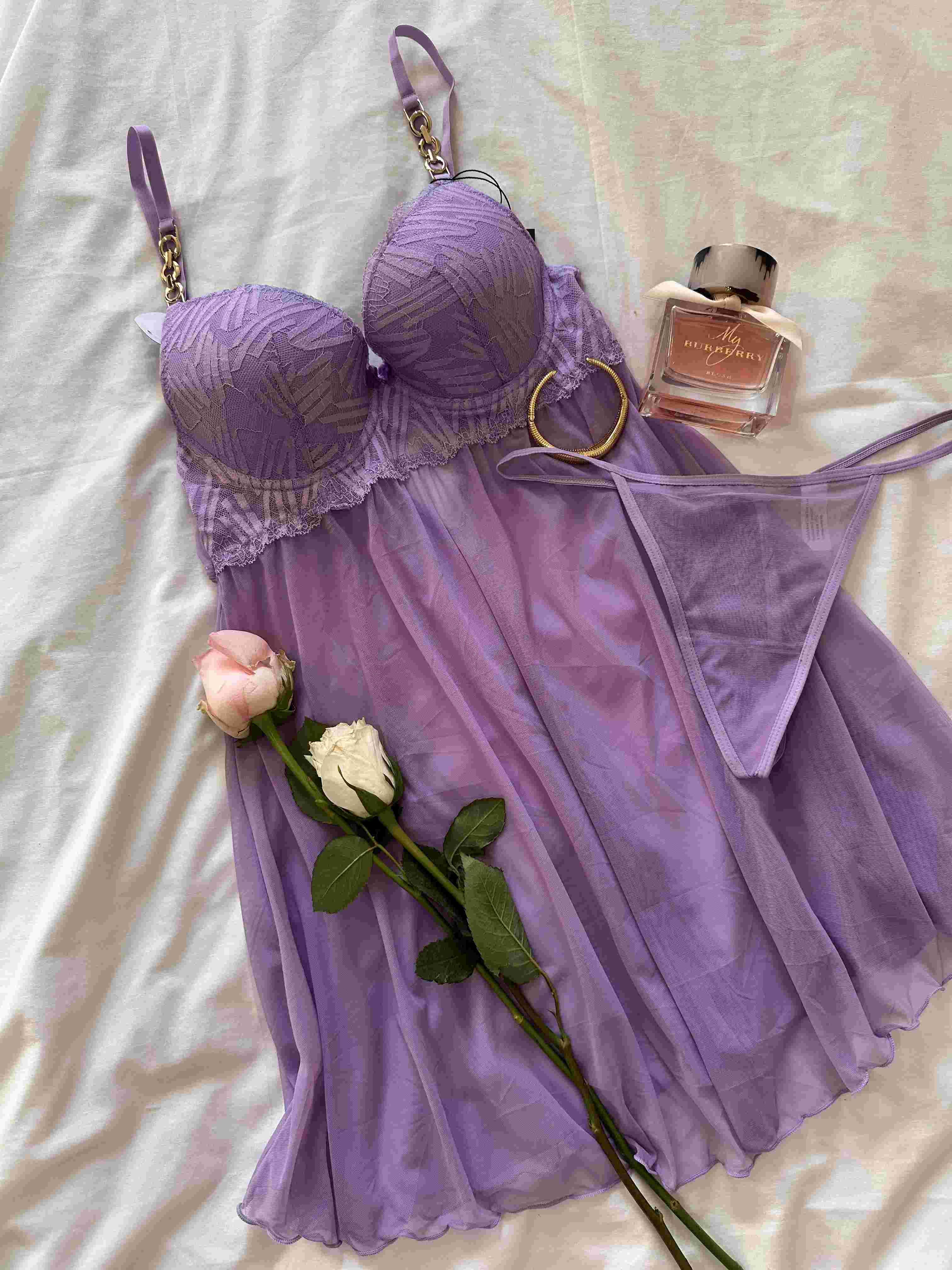 nuisette H chaine dore 