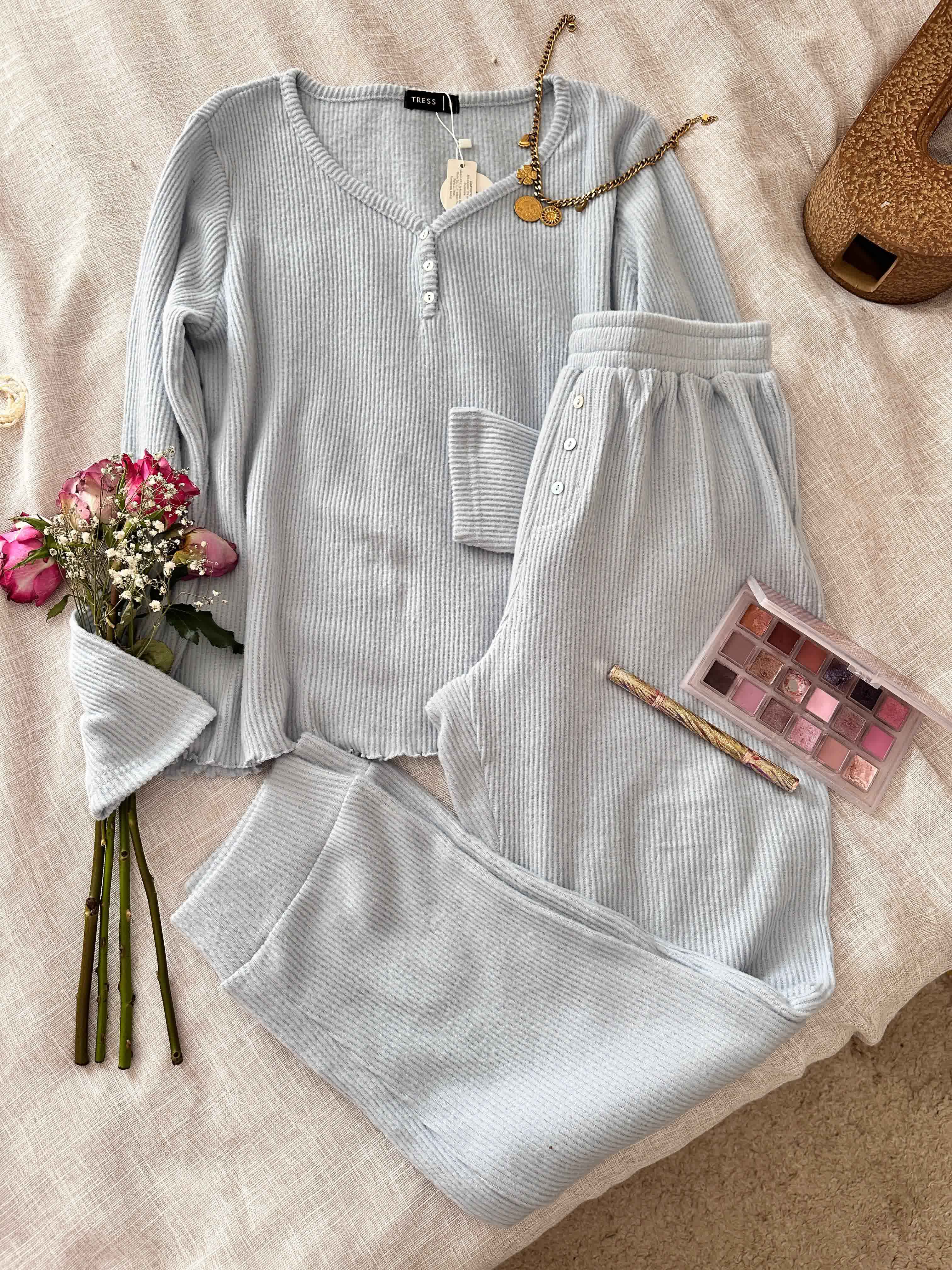 Pyjama tress laine uni bouton 