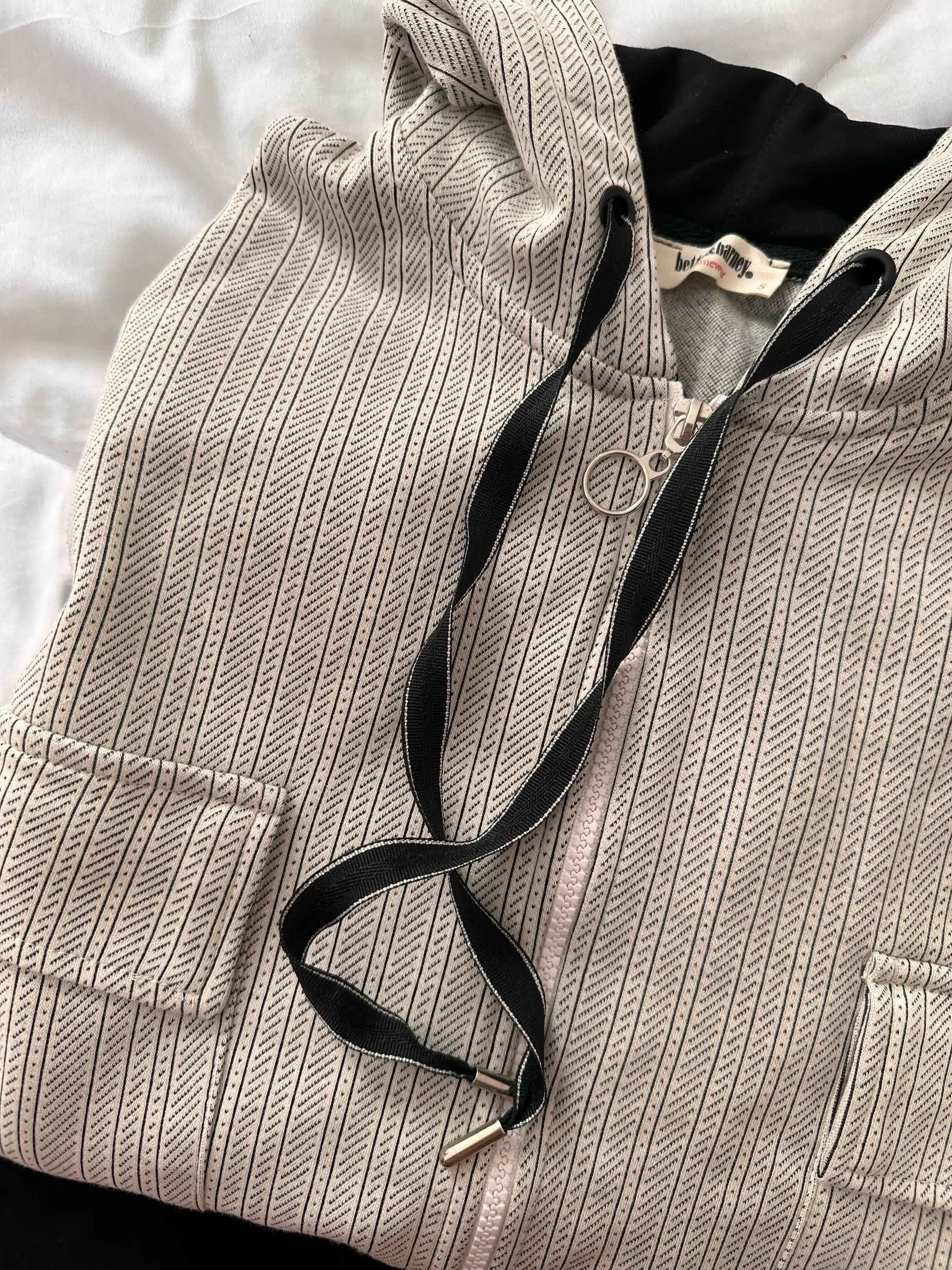 jogging berry barney 