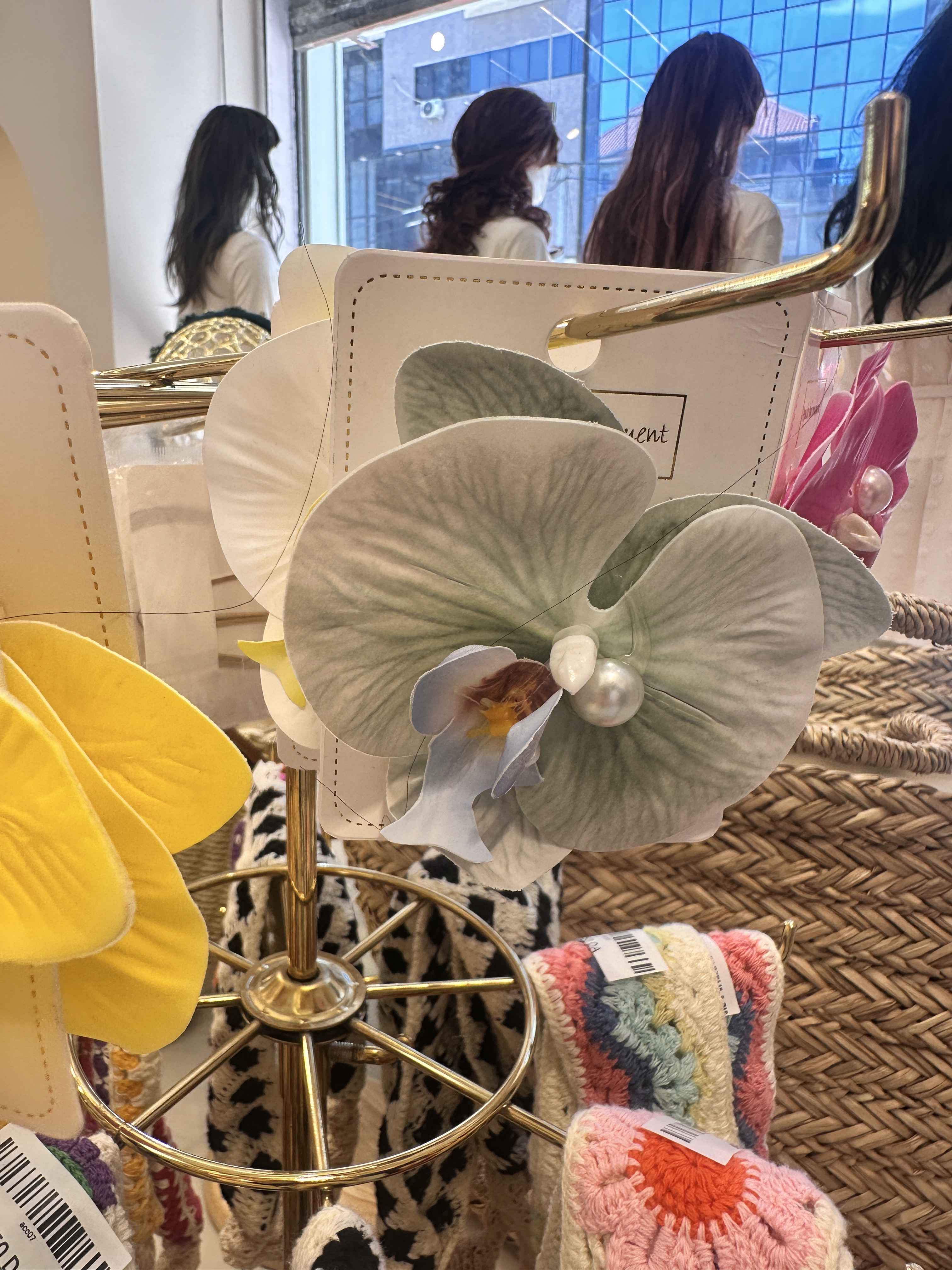 Broche orchid tissus 