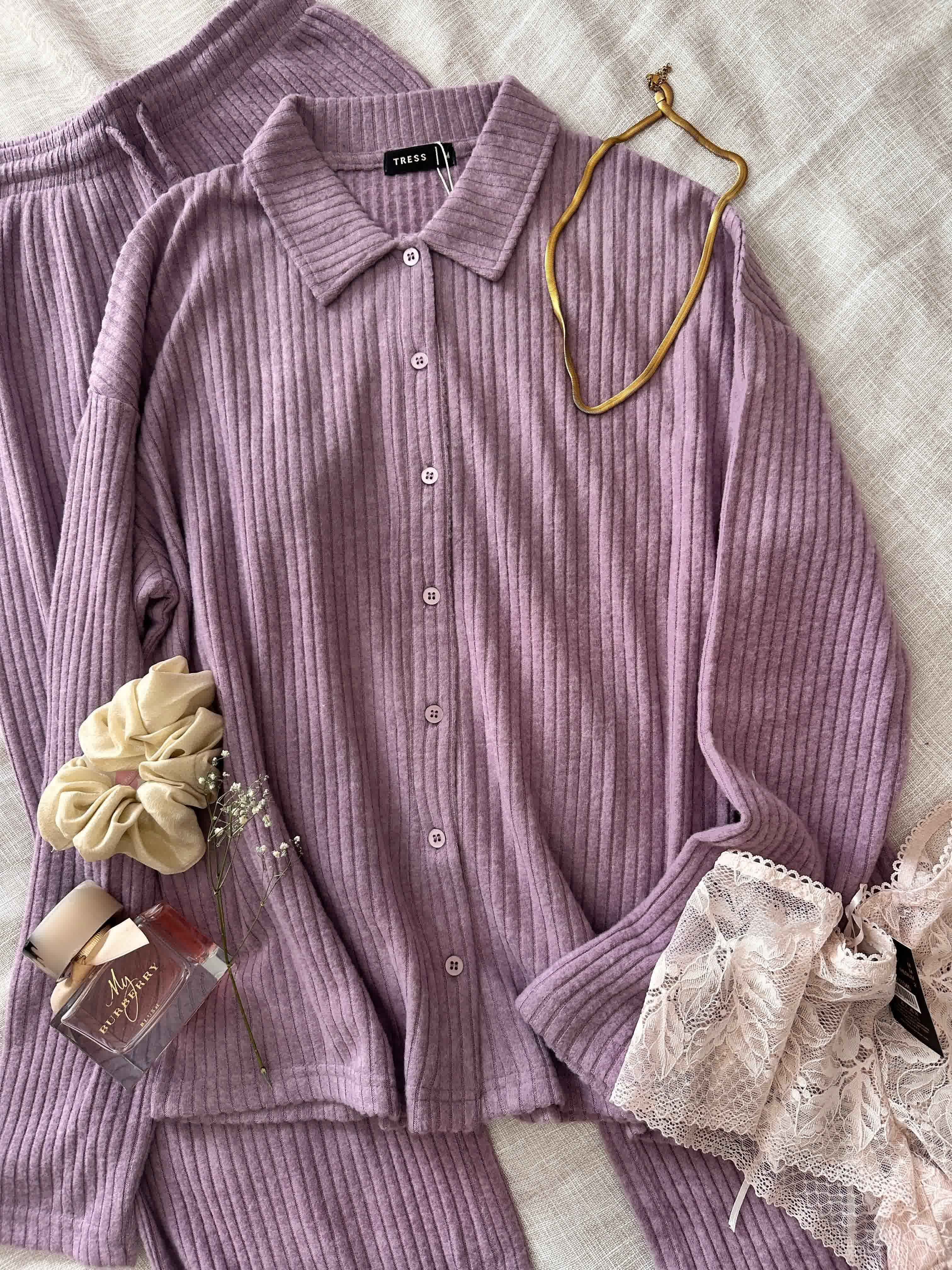 Pyjama en laine boutonné avec col 