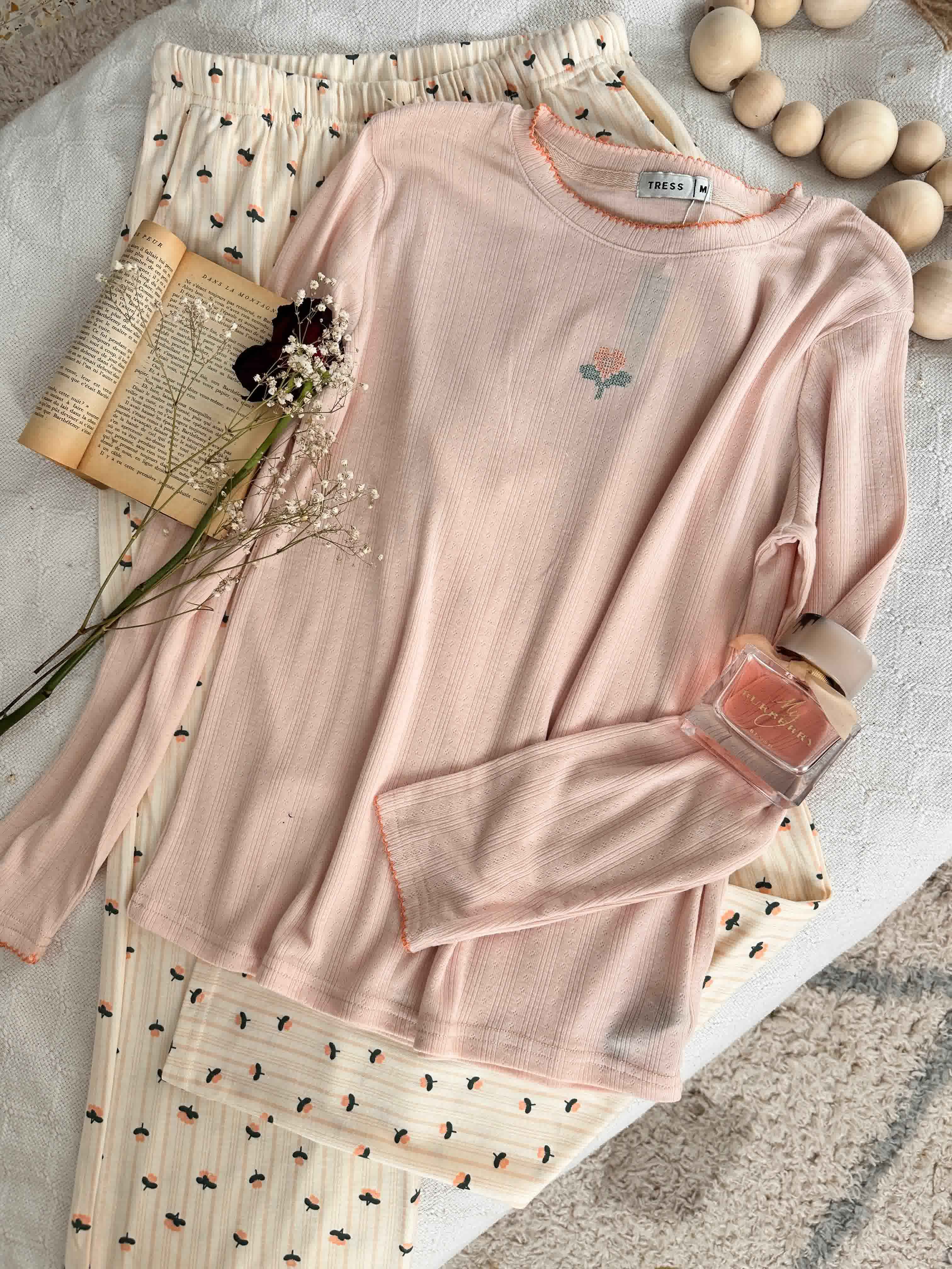 Pyjama pantalon rayonné fleuri 