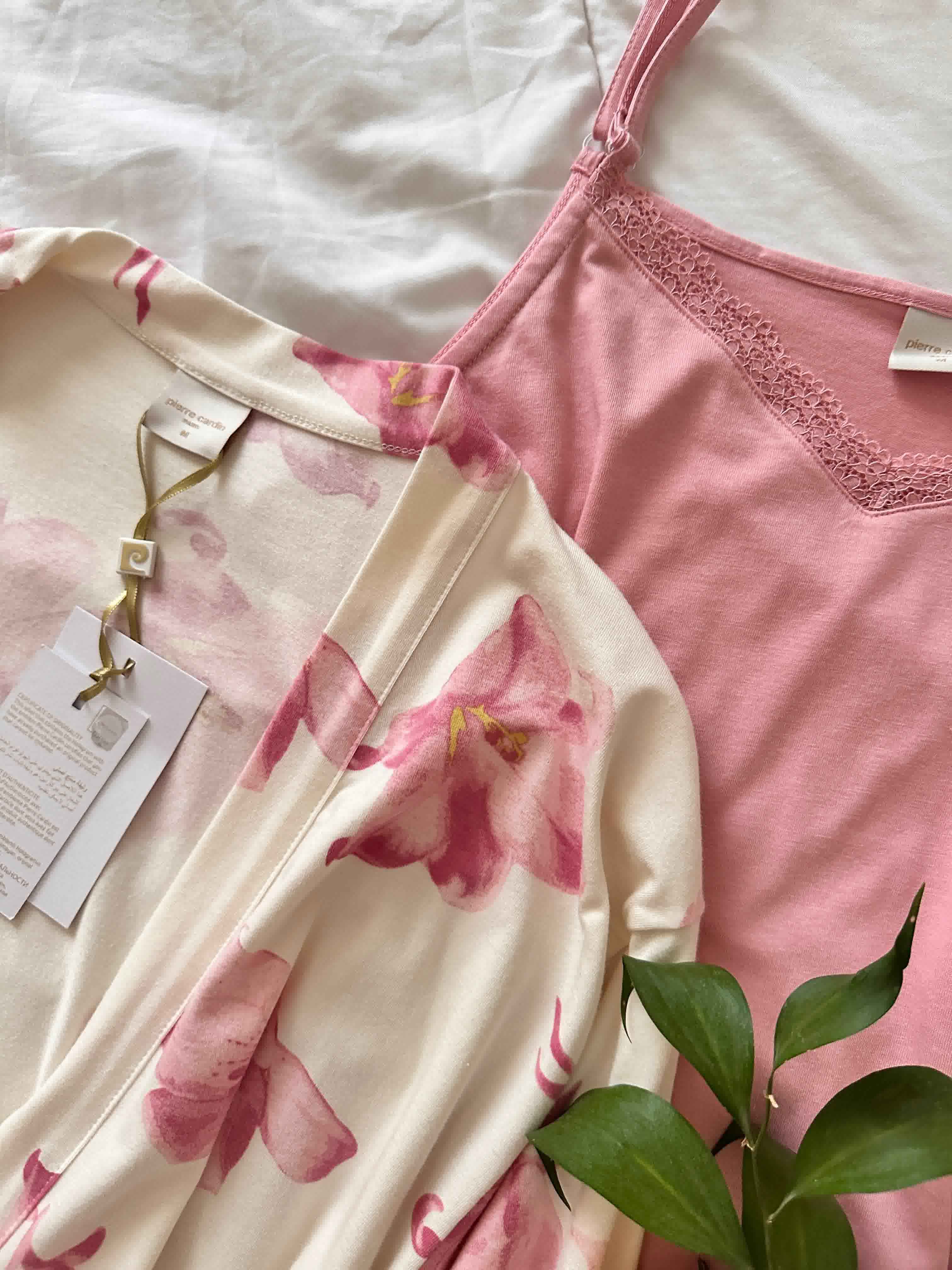 Deshabillé Pierre Cardin coton  fleurs rose 