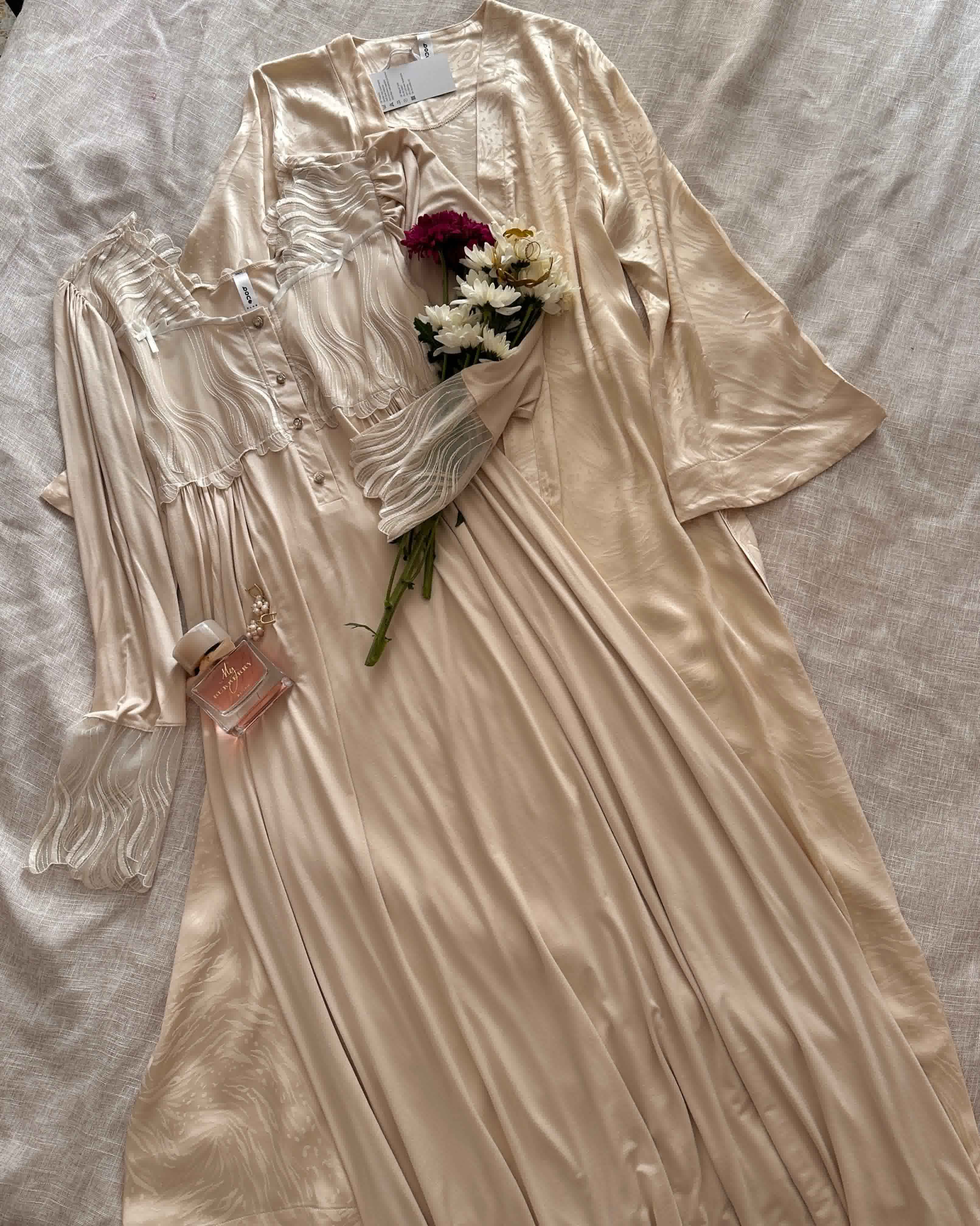 Déshabillé Bone beige kimono satin 