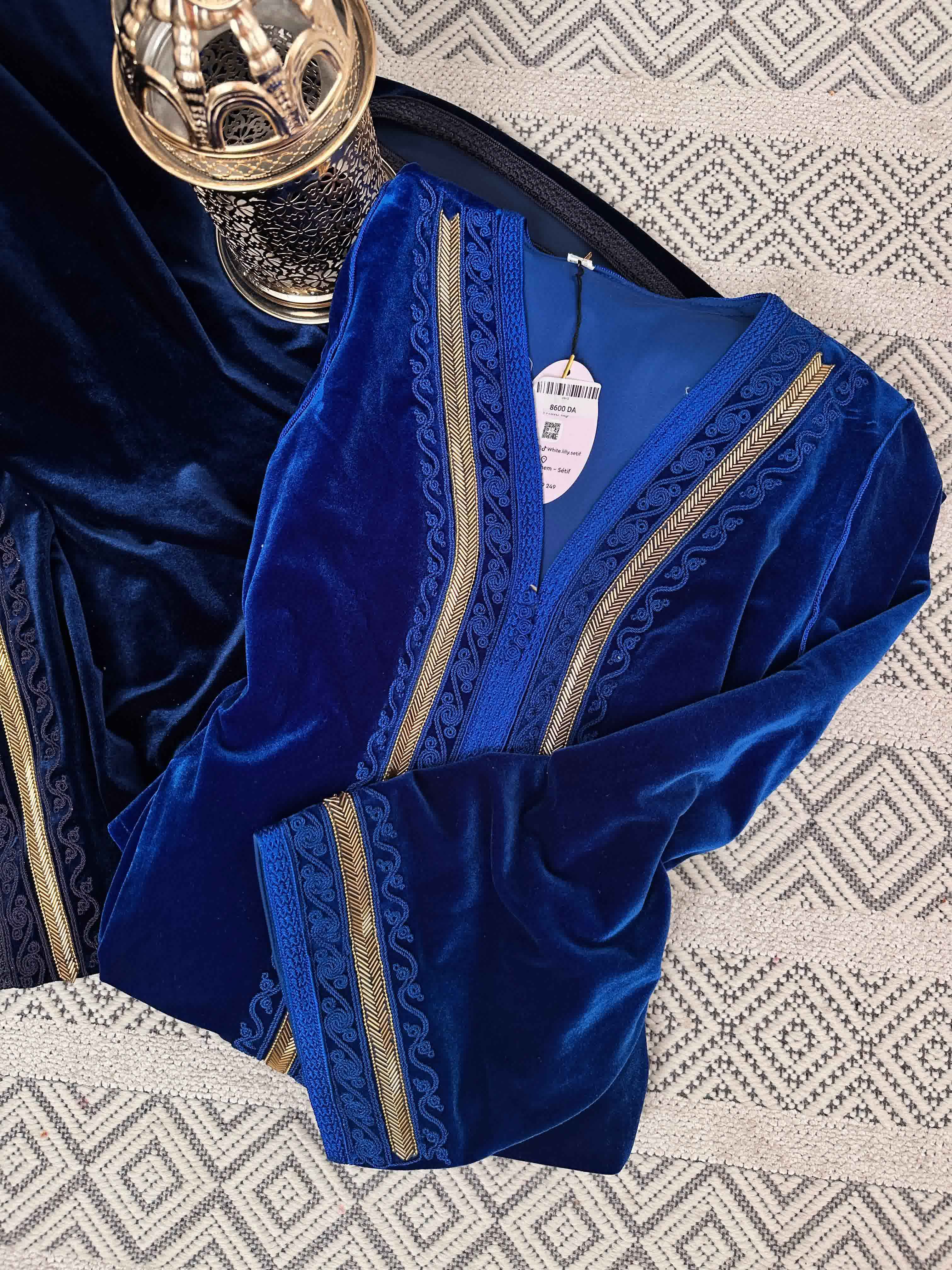 Caftan velour cassé doré 