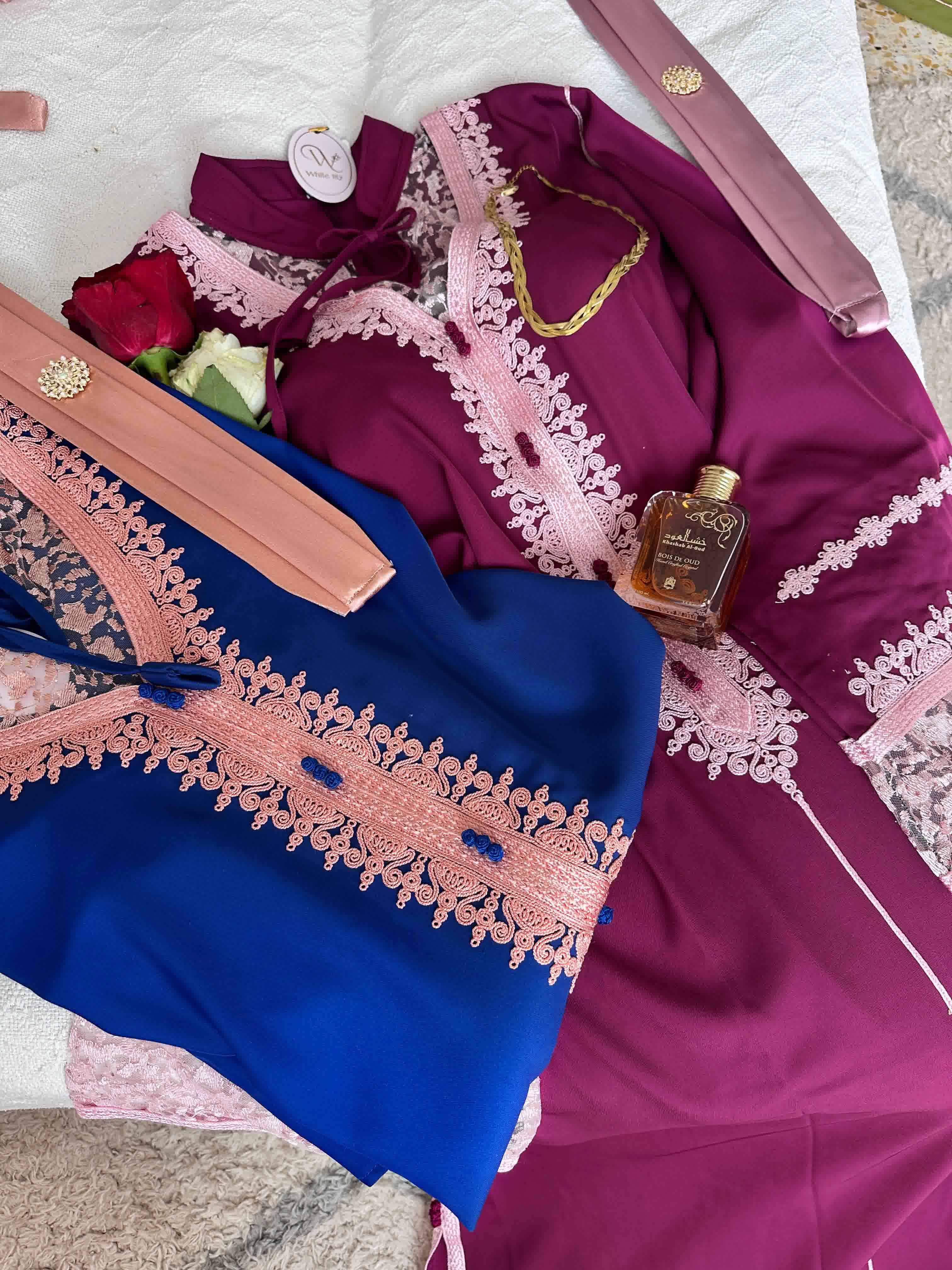 Caftan gros-fil dentelle 