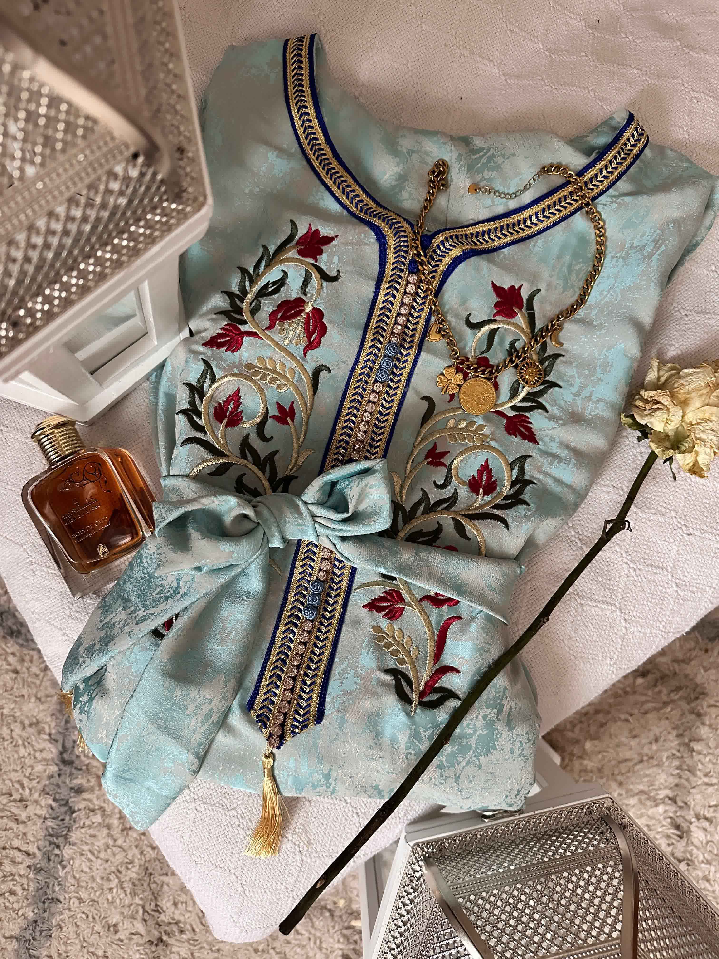 robe kemkha broderie doré 