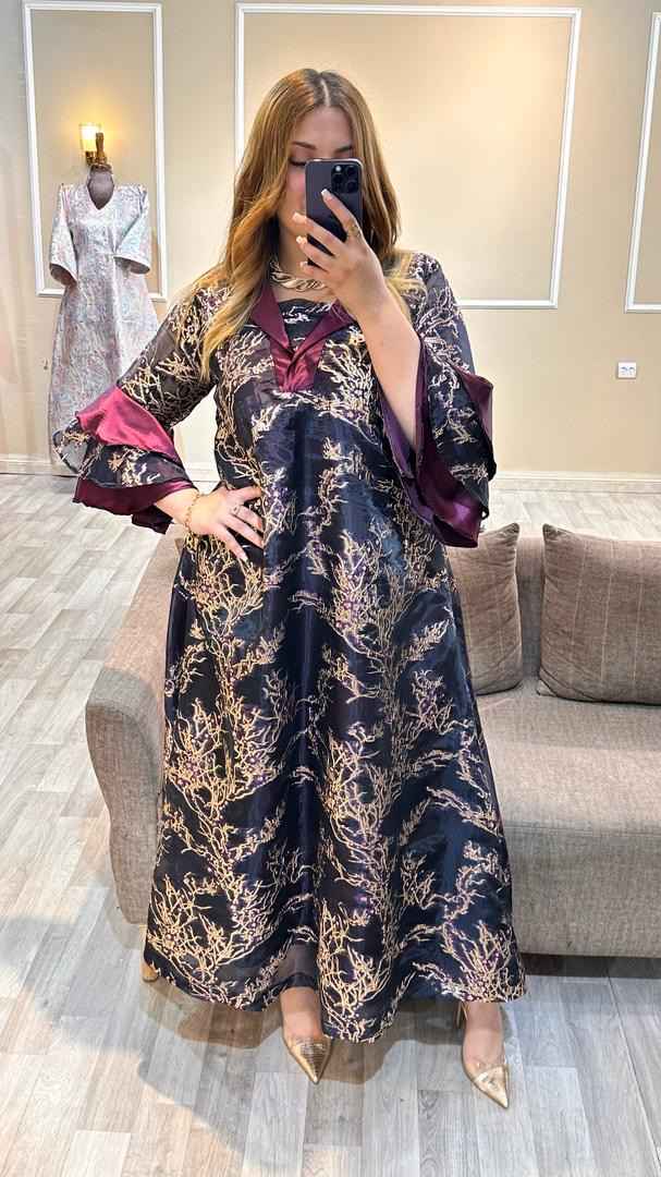 Robe white lily brocard transparent 