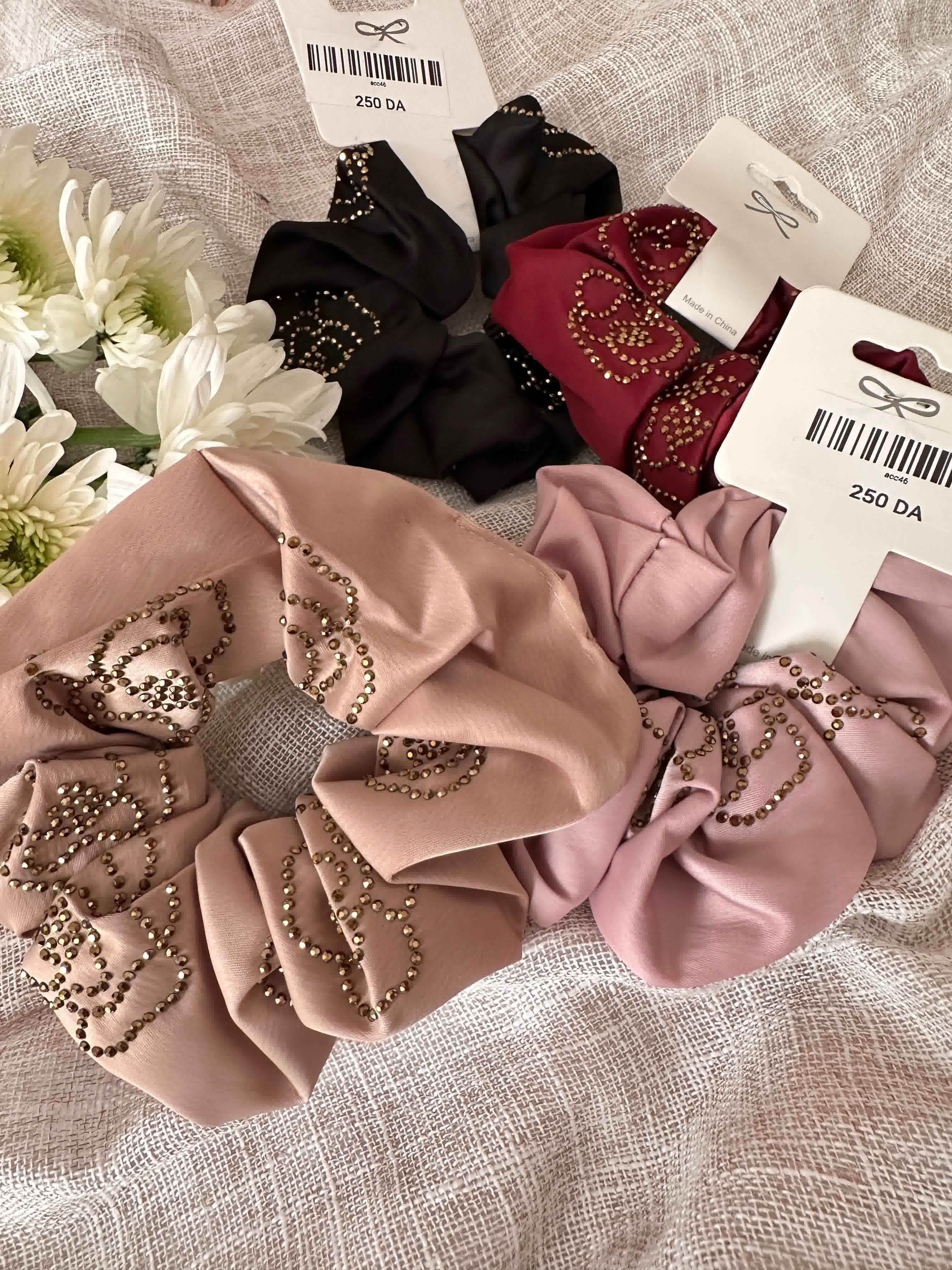 bandeau satin perlé