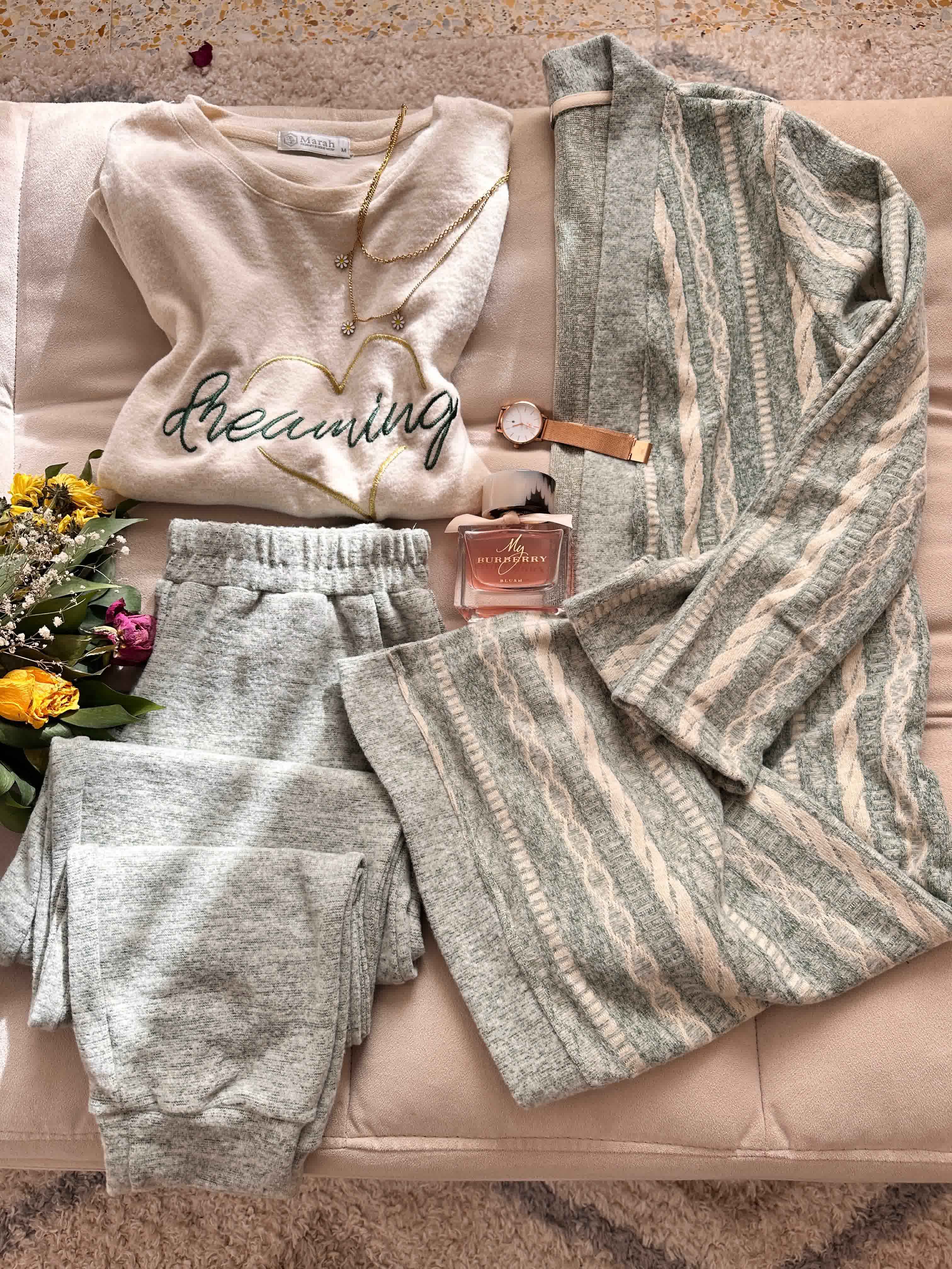 3pcs marah laine Beaming 