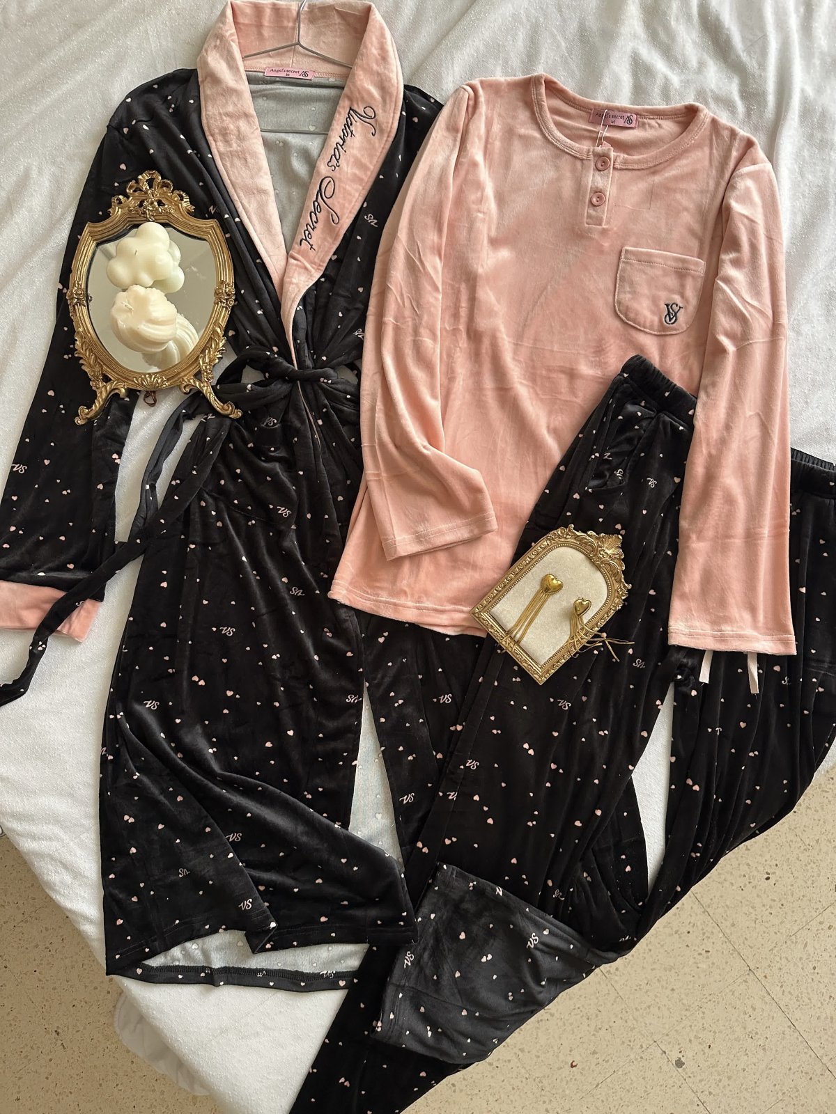 3pcs is angel’s velour noir