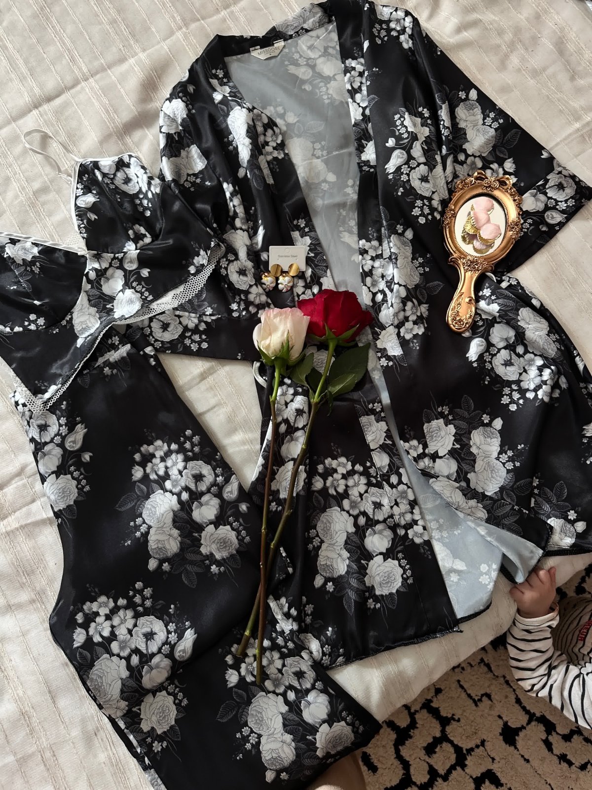 3pcs satin fleuri