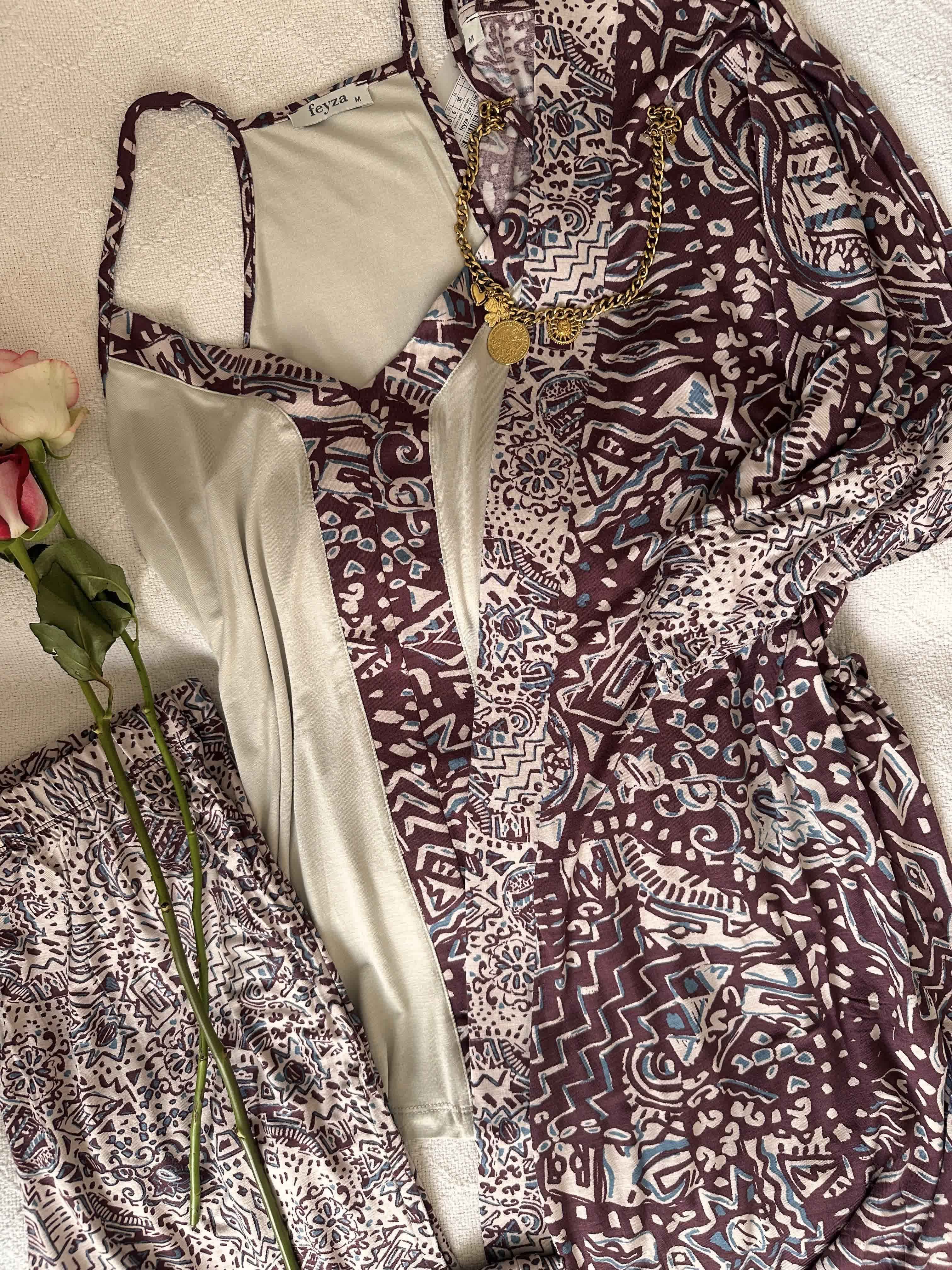 3 piéces Feyza greunat 