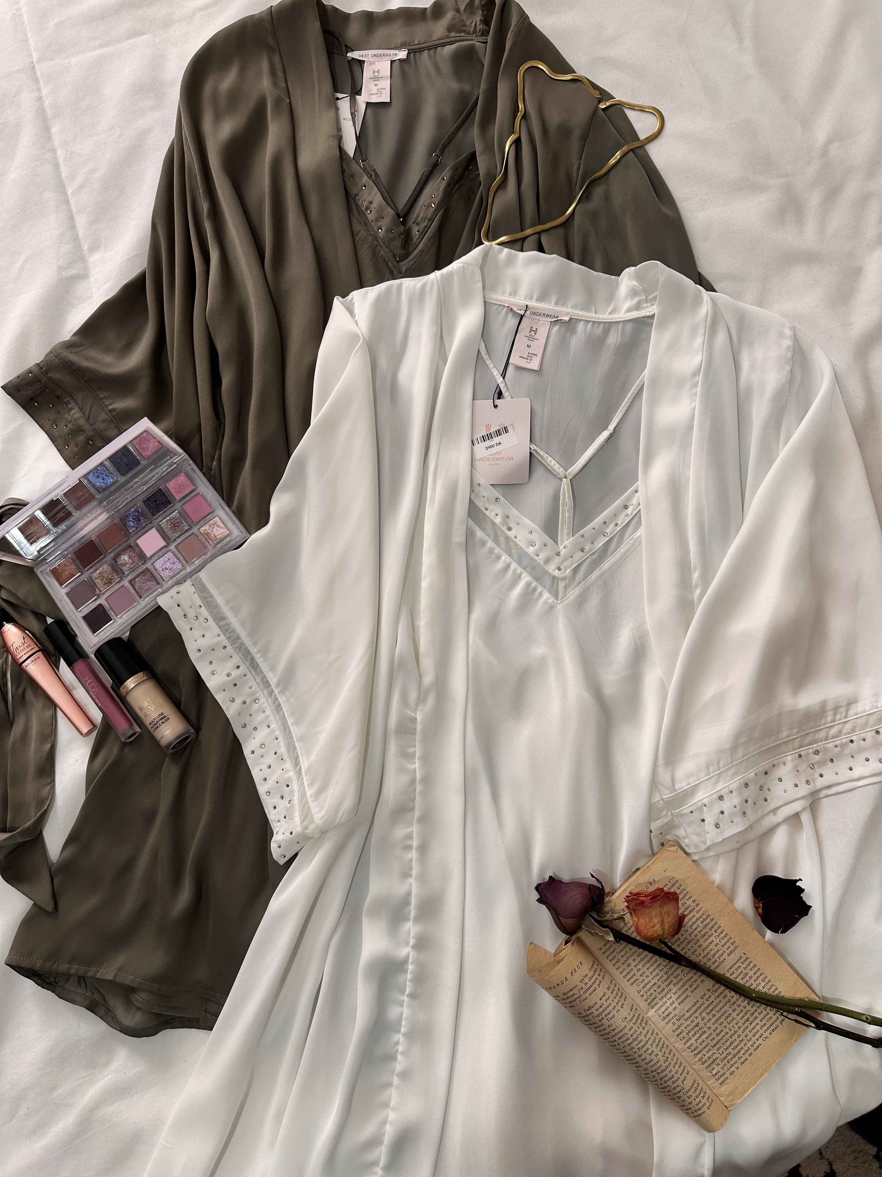 Déshabillé H uni grandes pérles