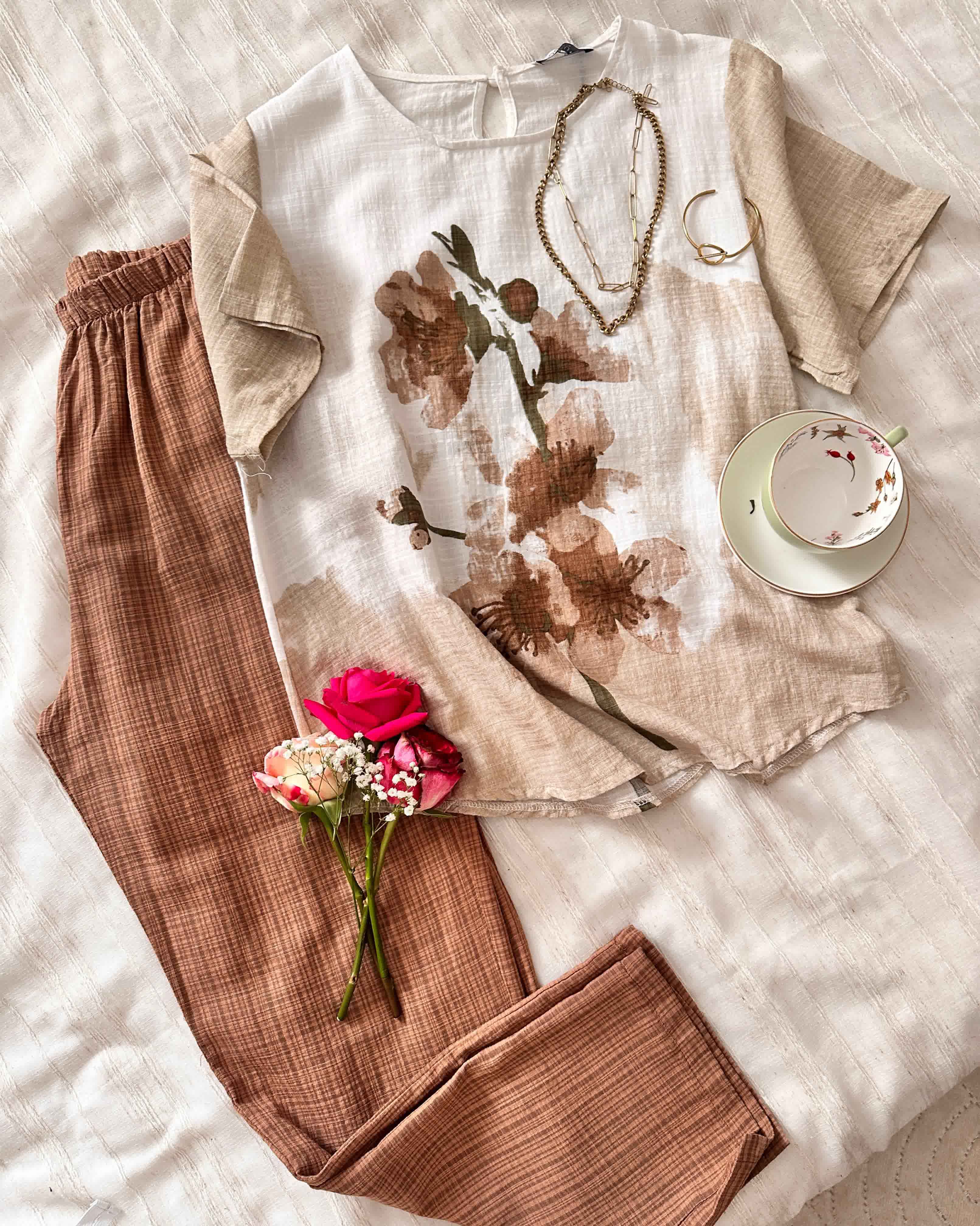 Homewear Cosku beige fleuri painting