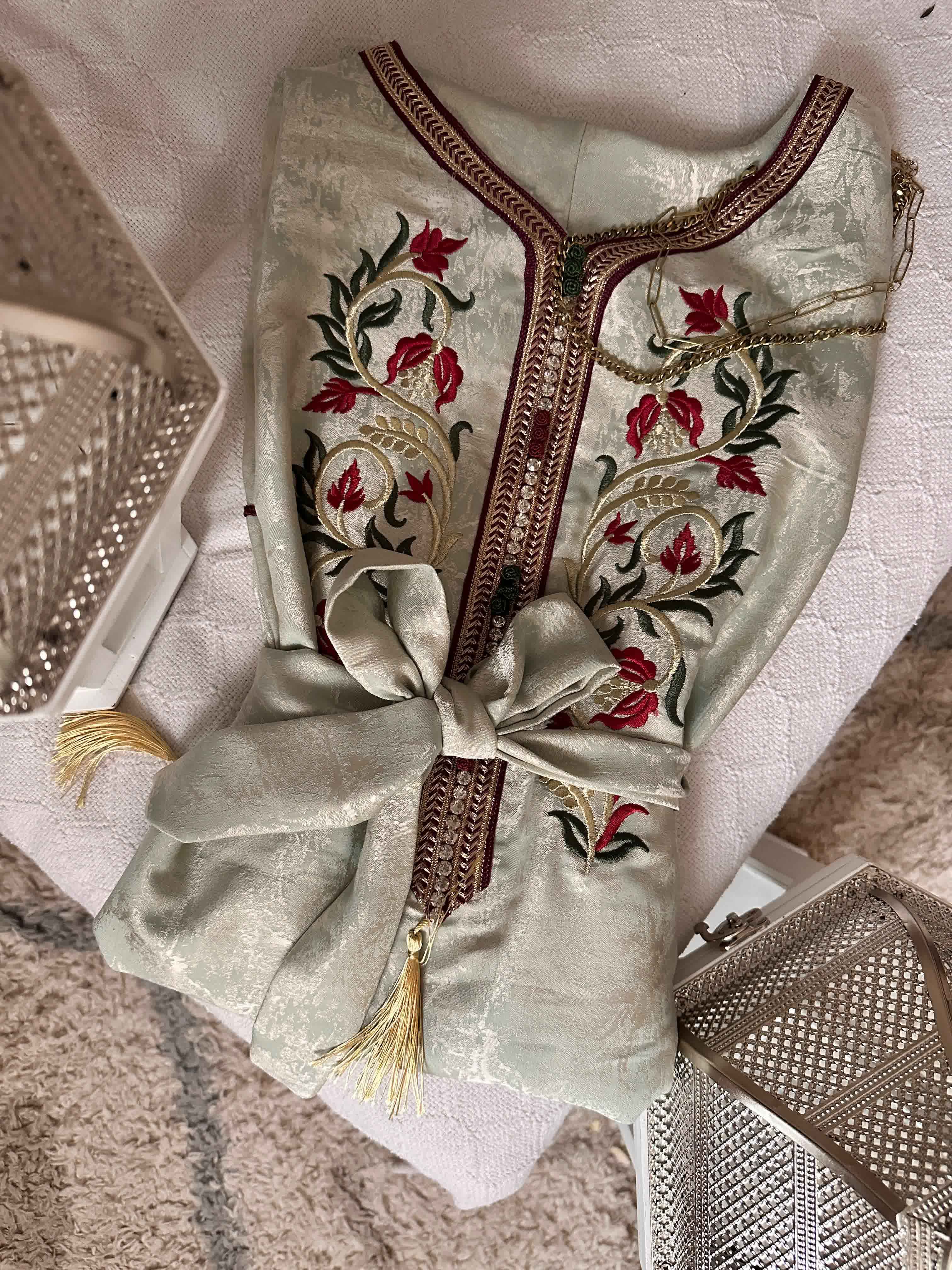 robe kemkha broderie doré 