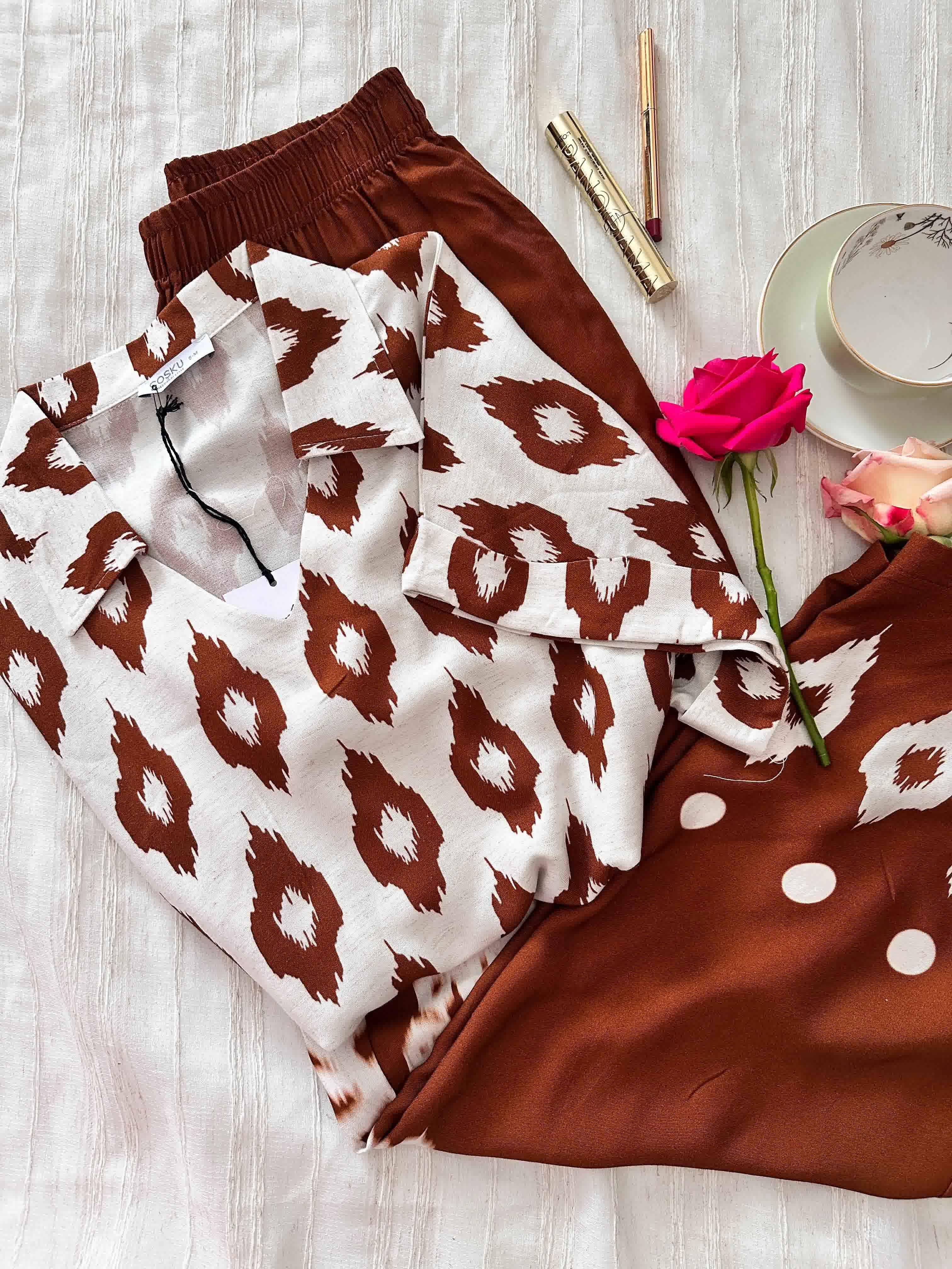 Homewear Cosku maron et blanc oversize 