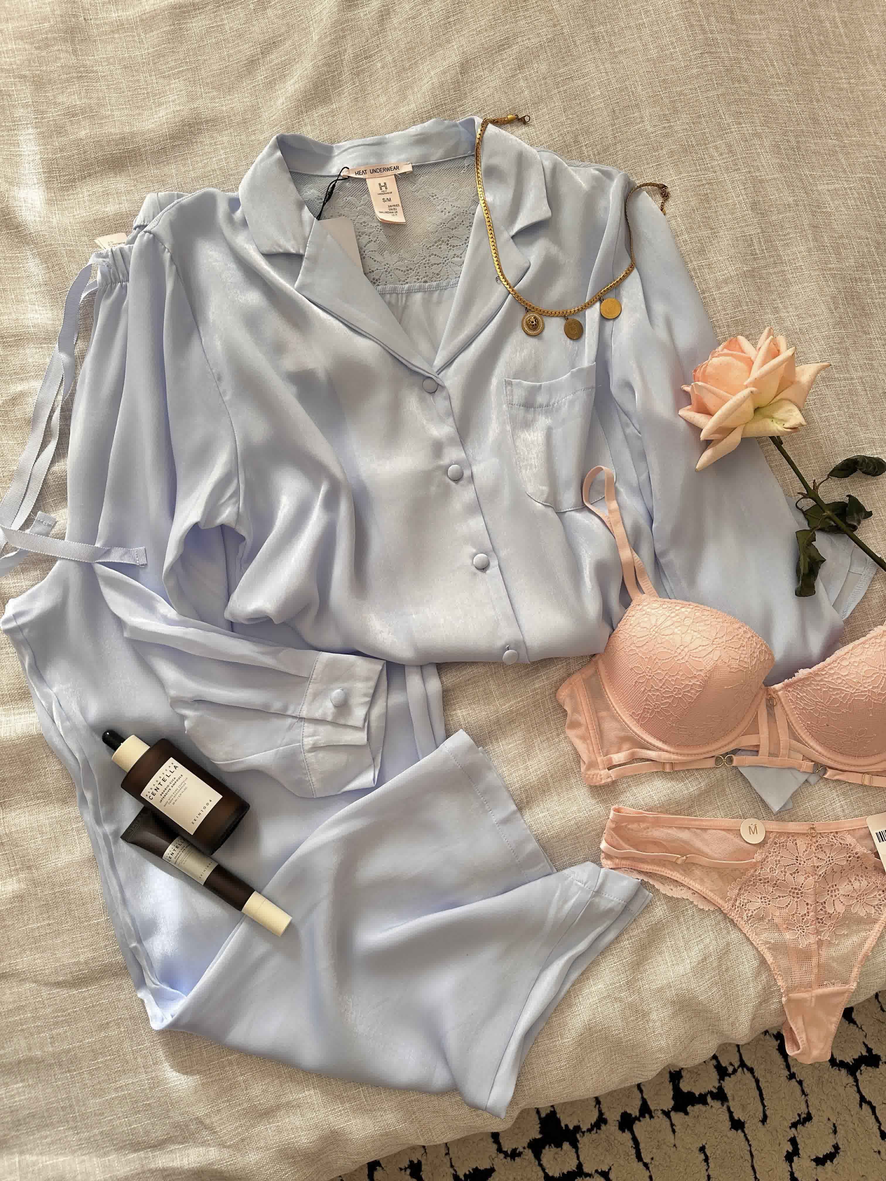 Pyjama H dos en Dentellez 