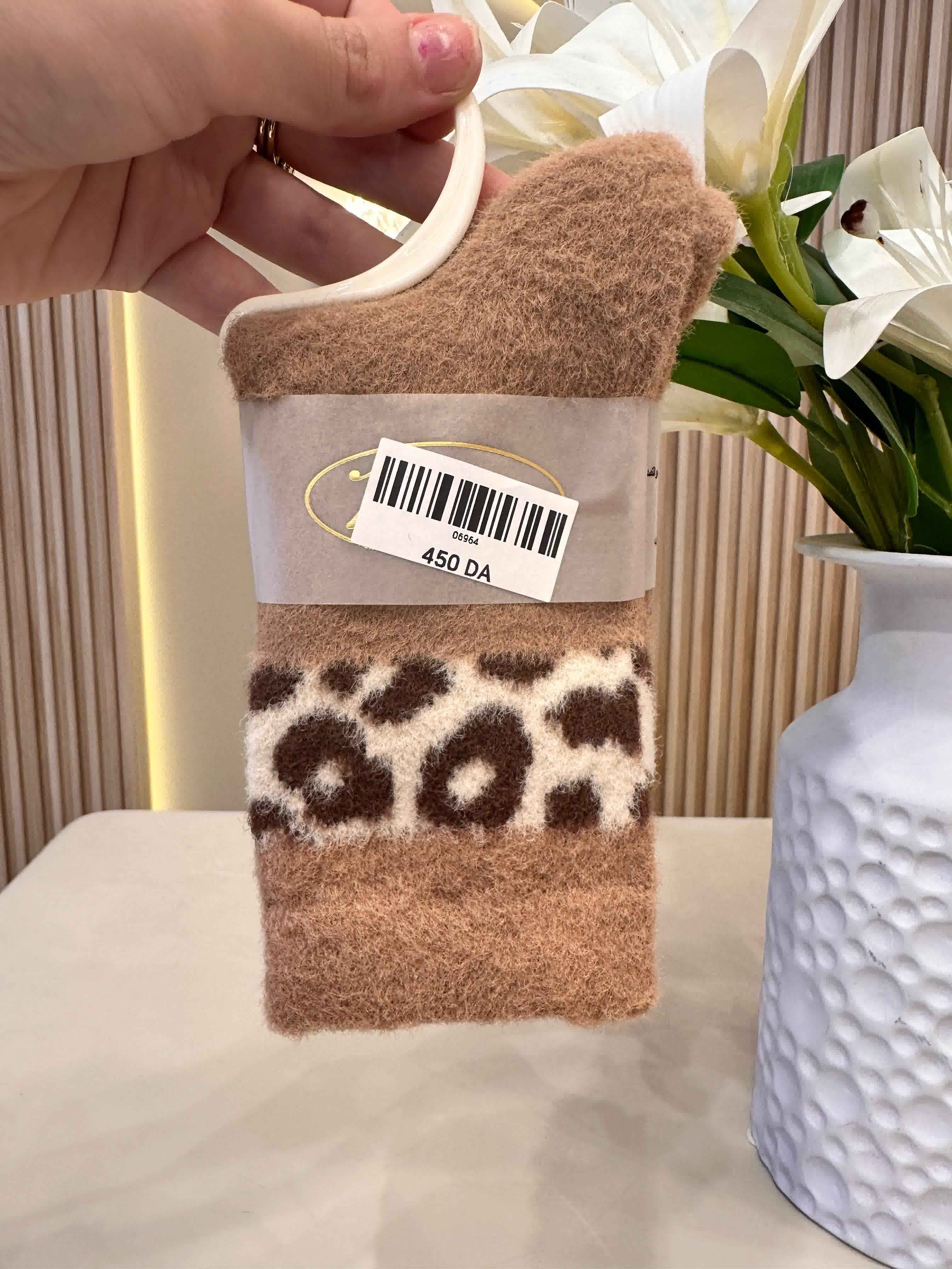 chaaussette fluffy leopard 