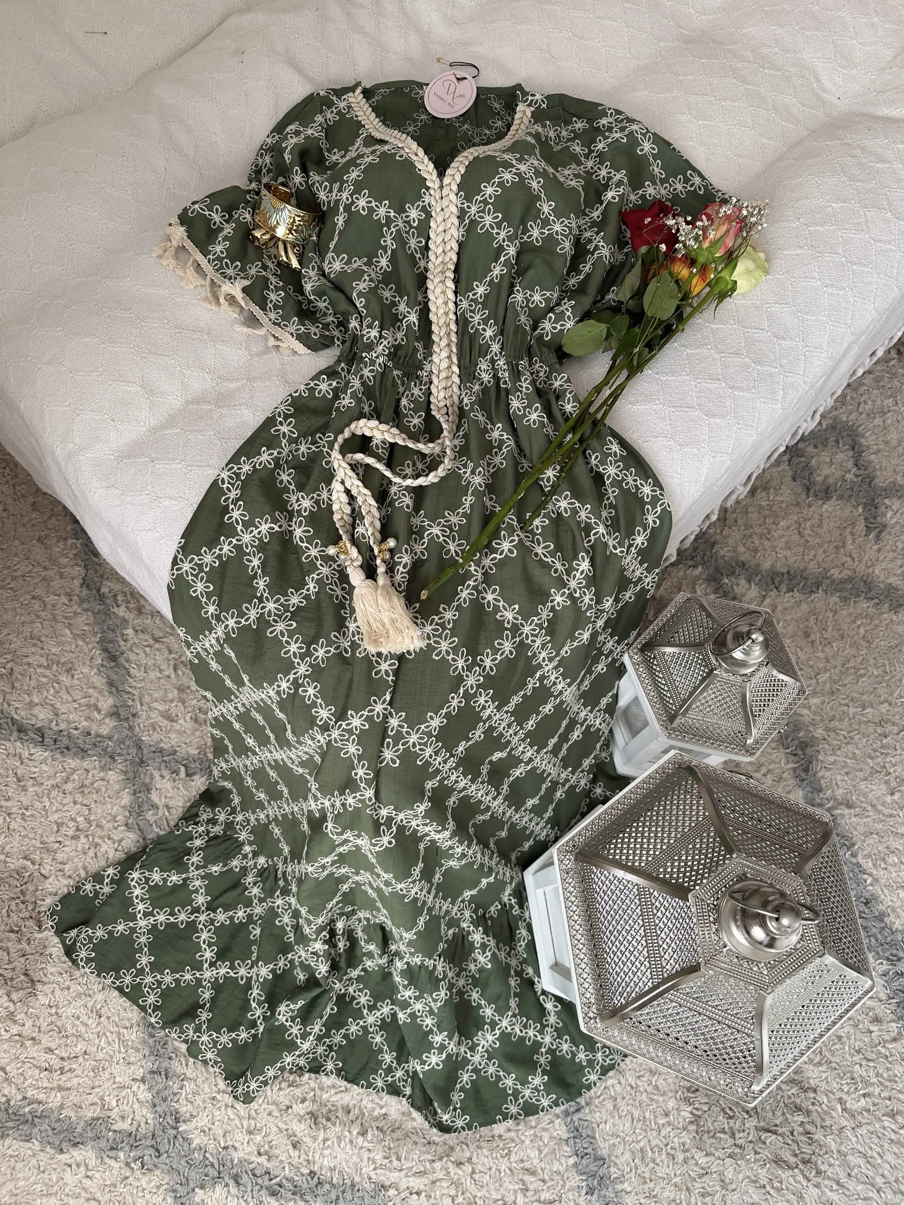 robe broderie blanche