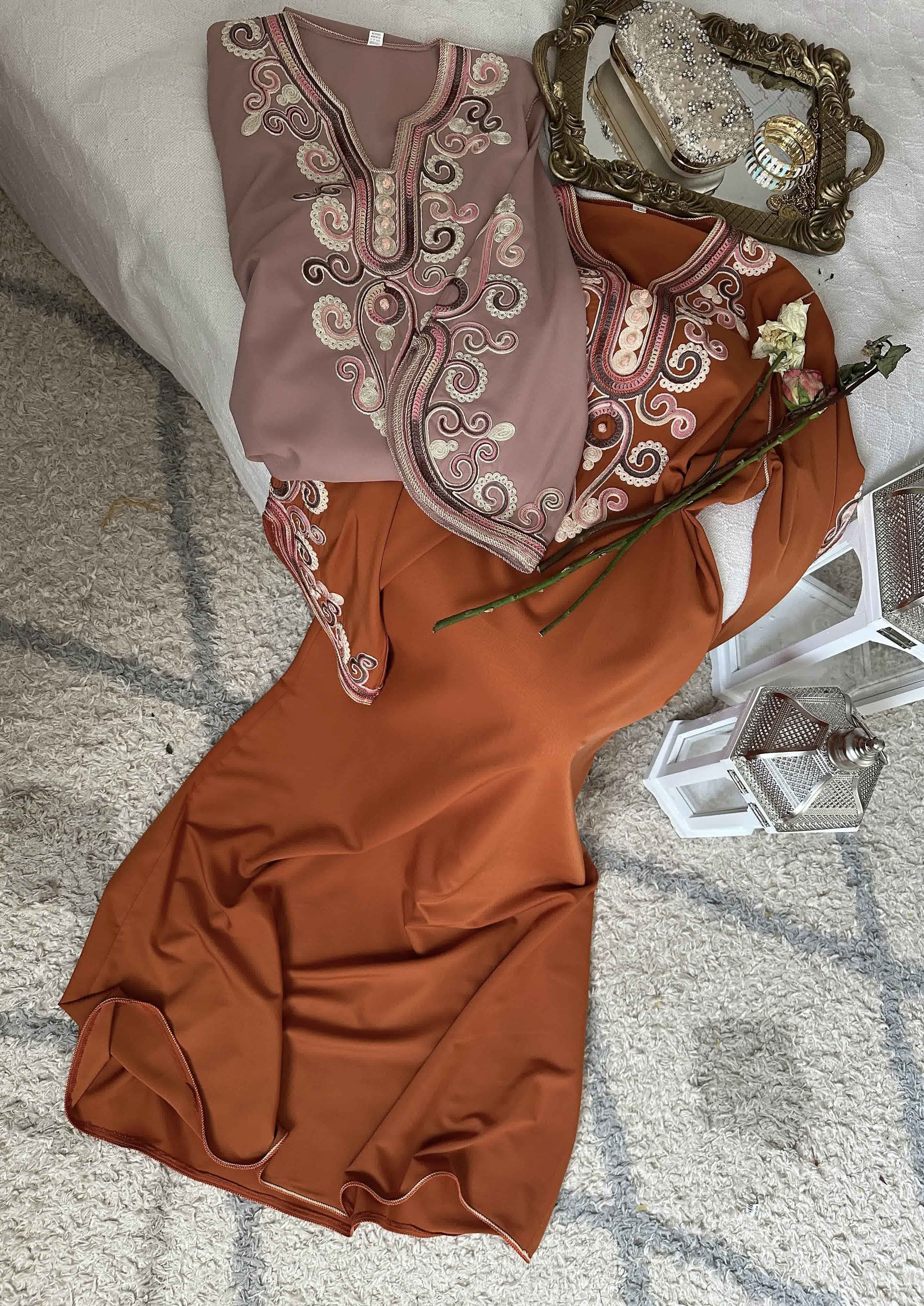 Robe gros-fil manches rondes