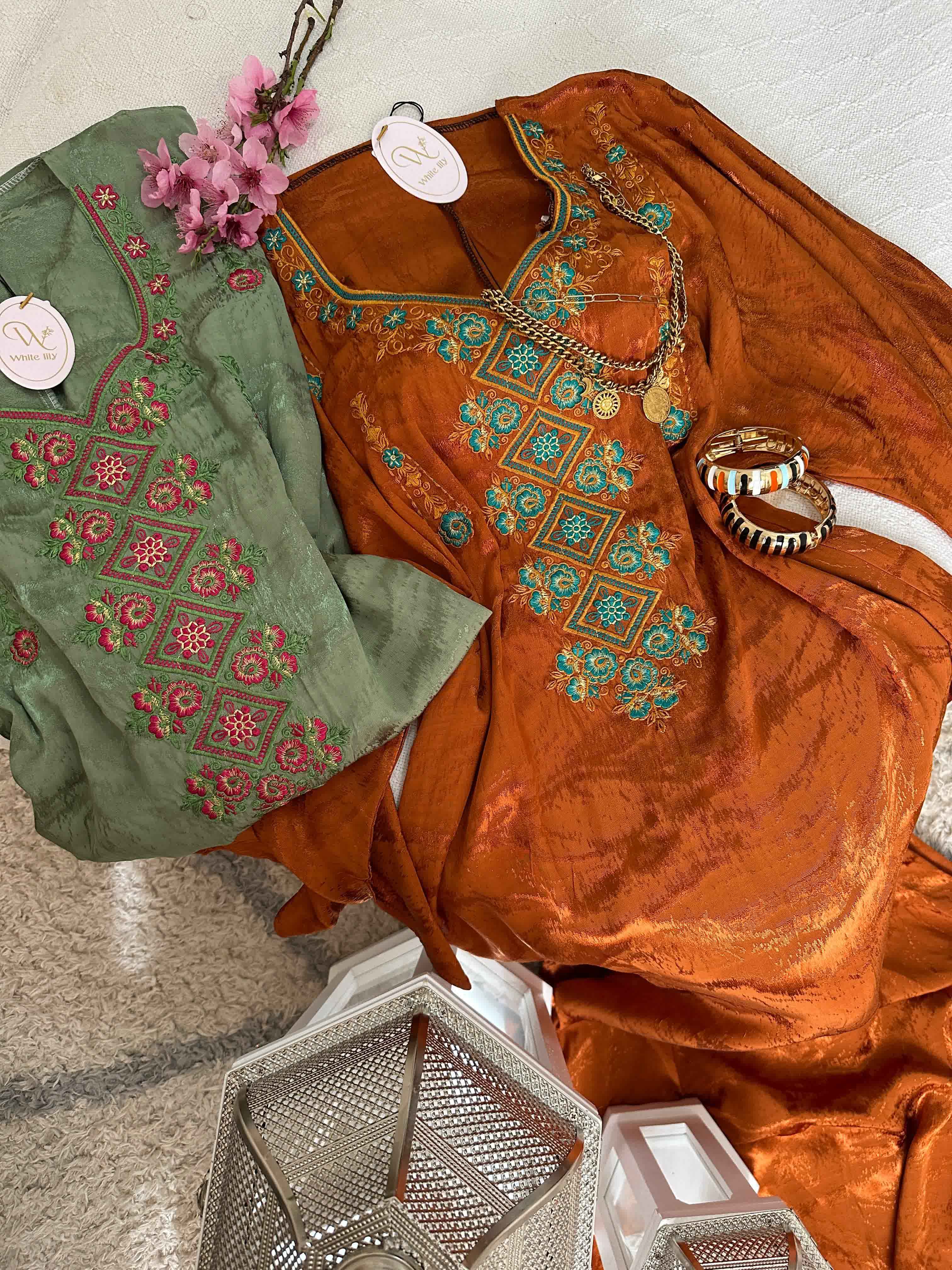 Robe kemkha broderie fleurs 