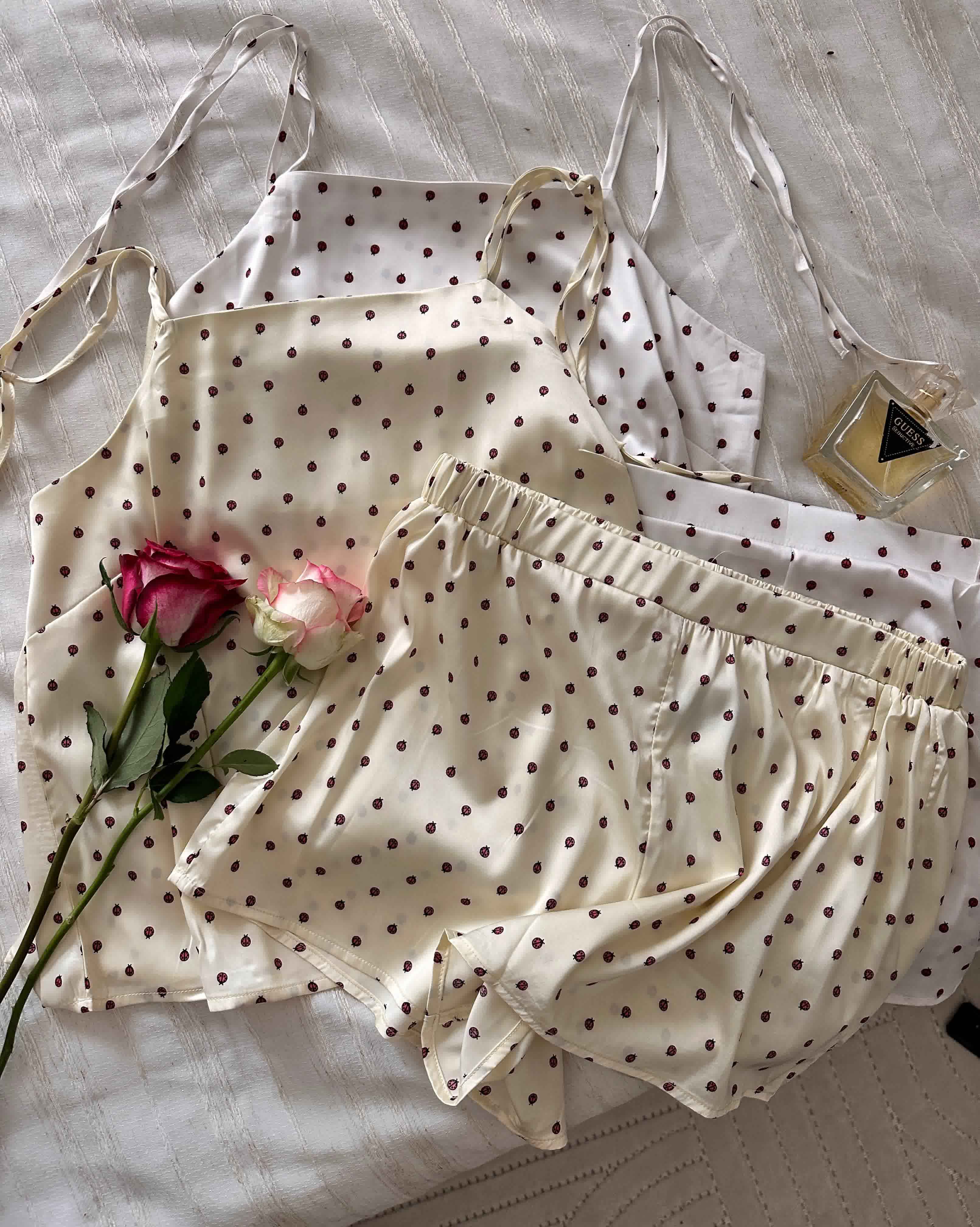 Bustier short satin coccinelle