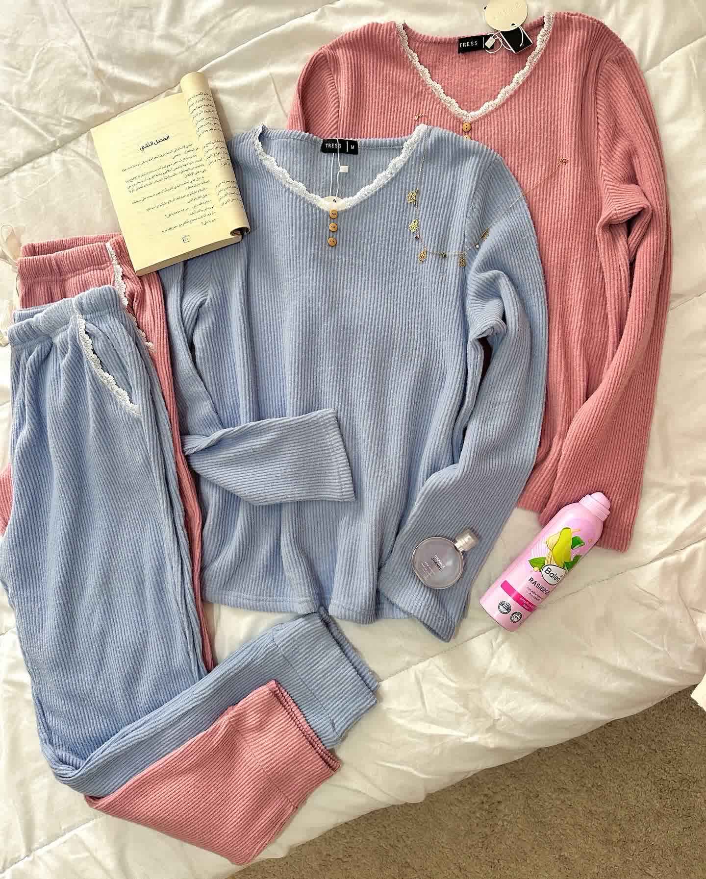 Pyjama needle rib col dentelle 